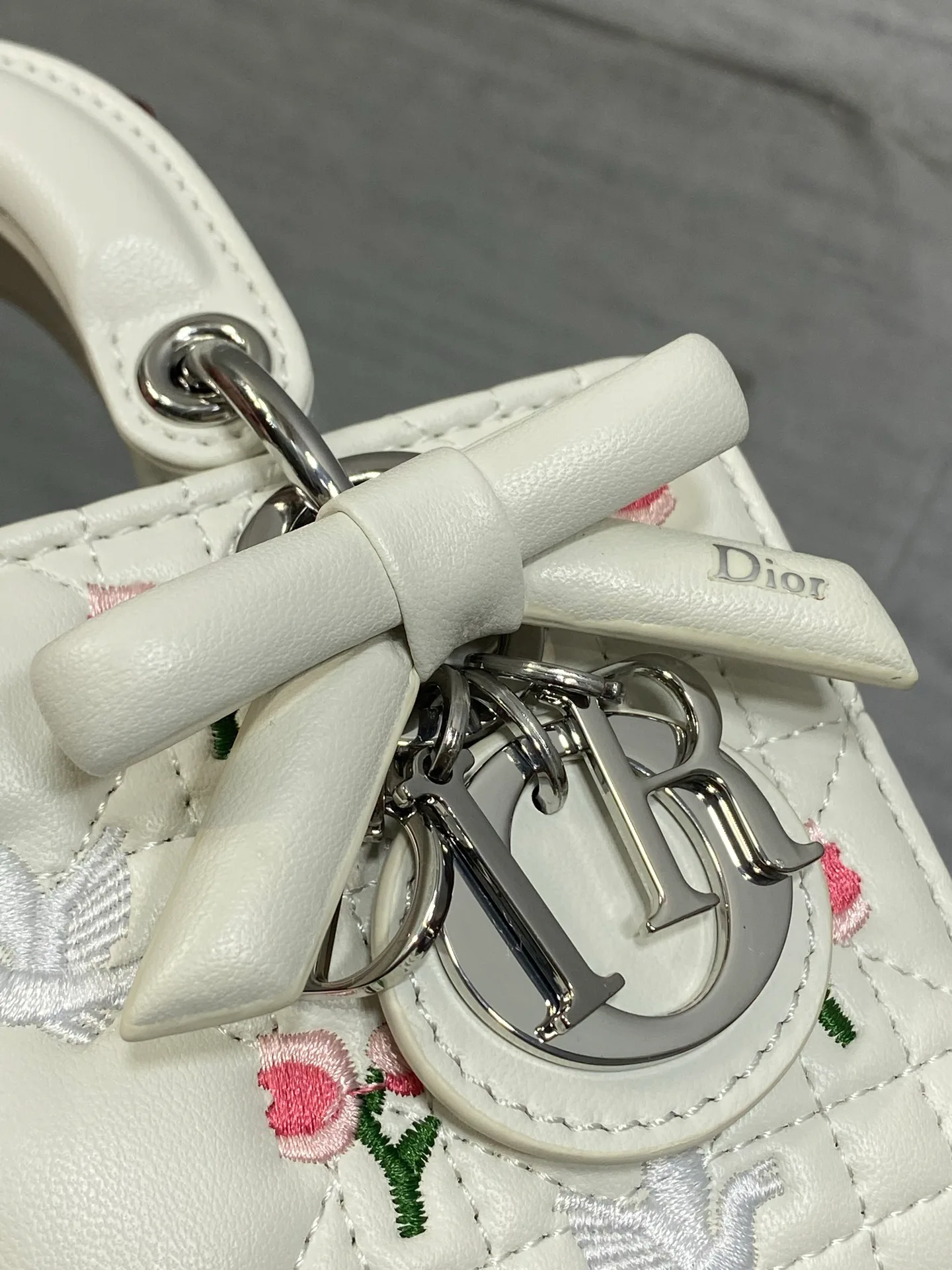 Классические Сумки Женские Christian Dior 17033690