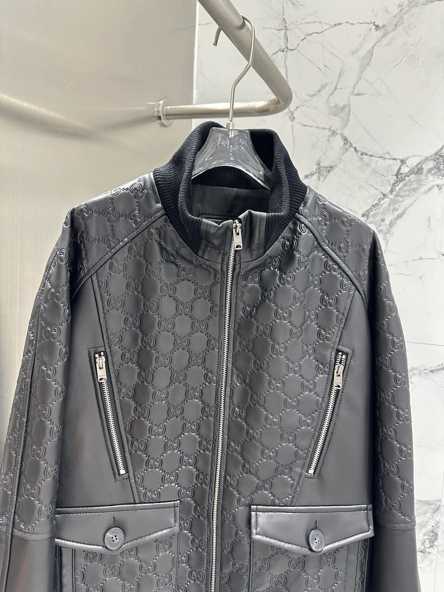 Кожаные Куртки И Дублёнки Мужские Gucci 11181070