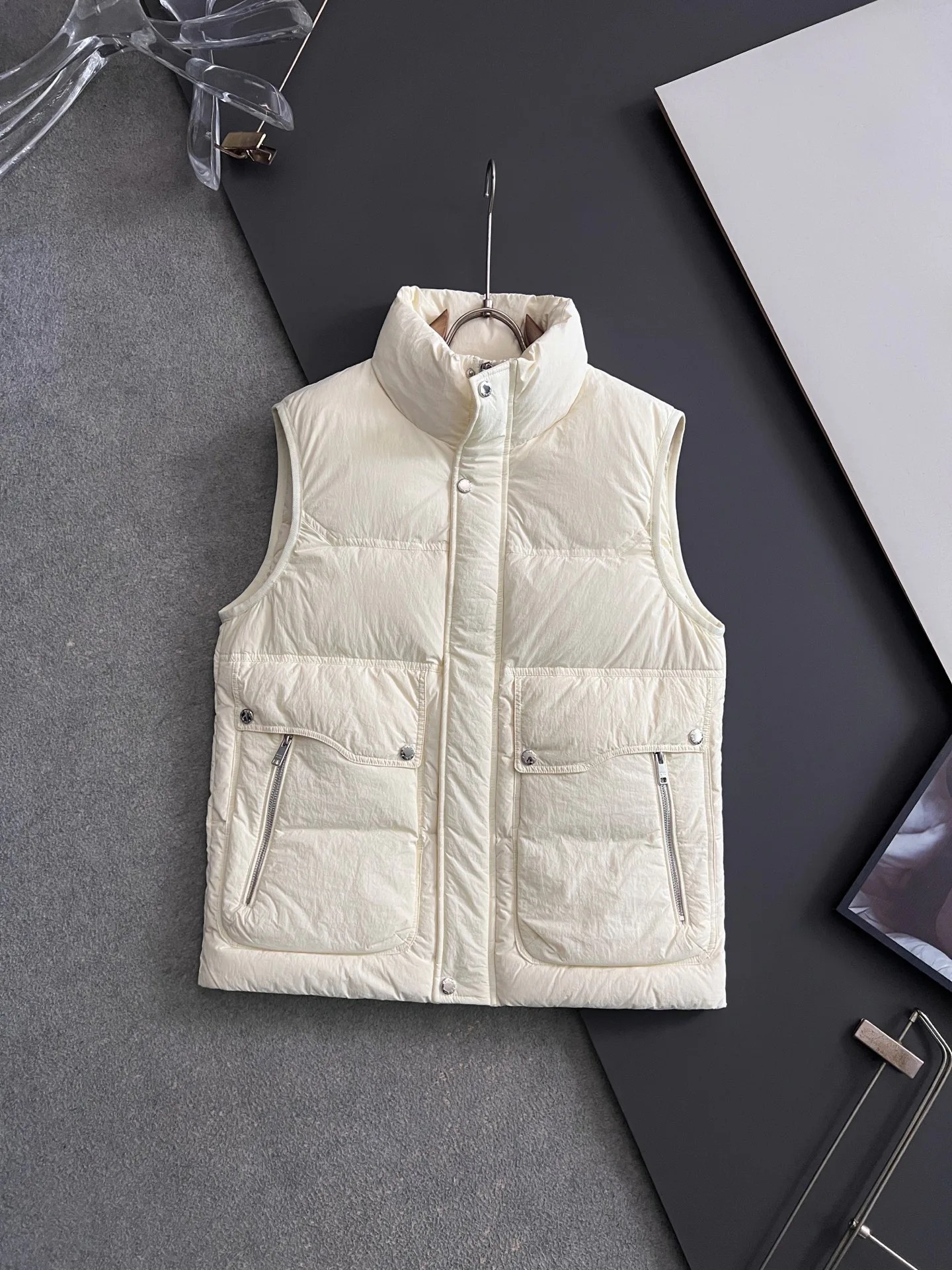 Жилеты Женские Prada 4348202