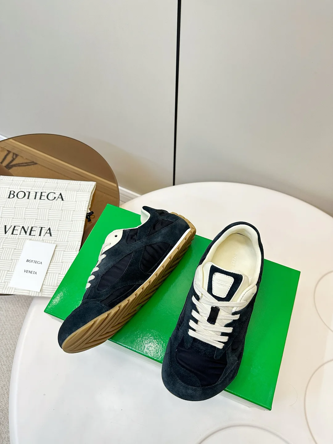 Кроссовки Женские Bottega Veneta 582533