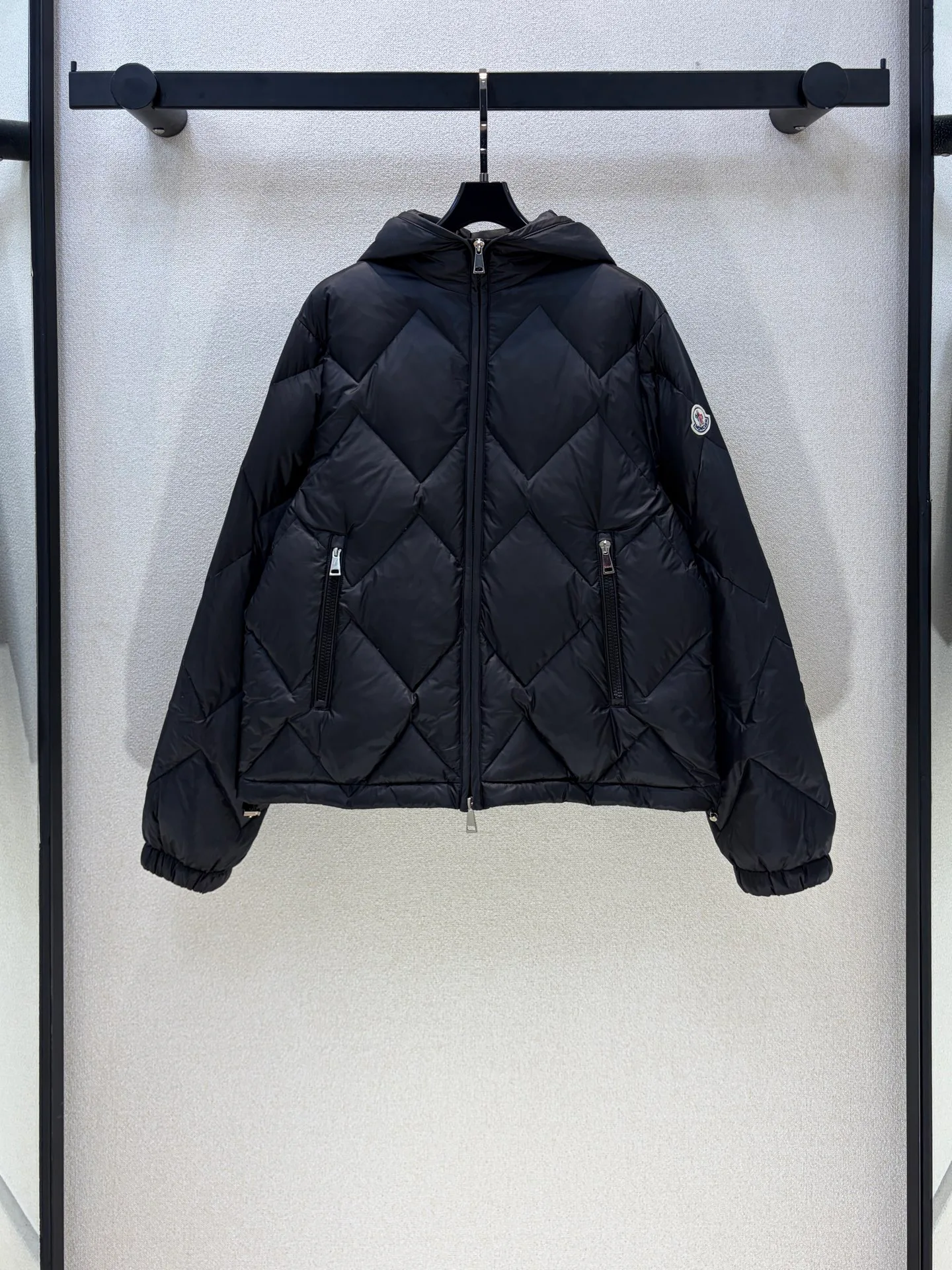 Куртки И Пуховики Женские Moncler 18721628