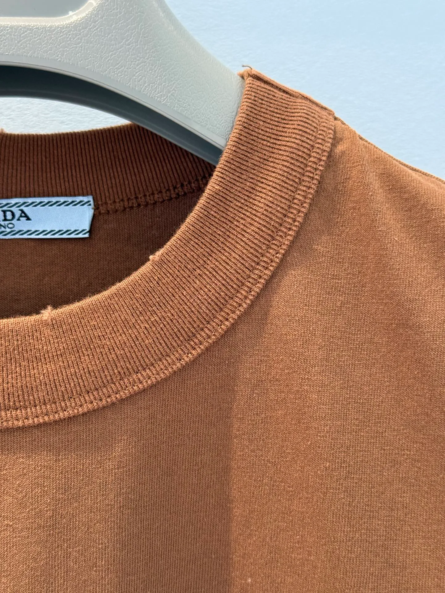 Футболки Женские Prada 6972