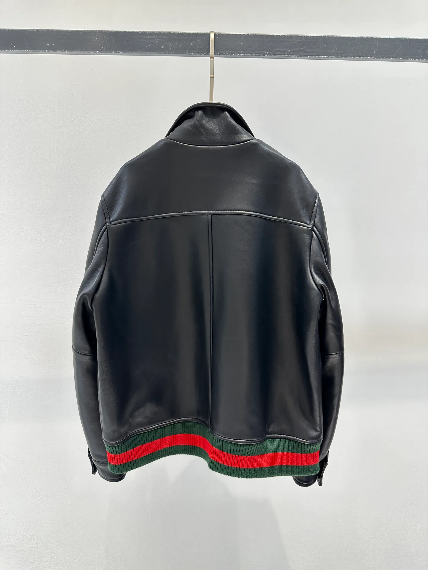 Кожаные Куртки И Дублёнки Мужские Gucci 11181066