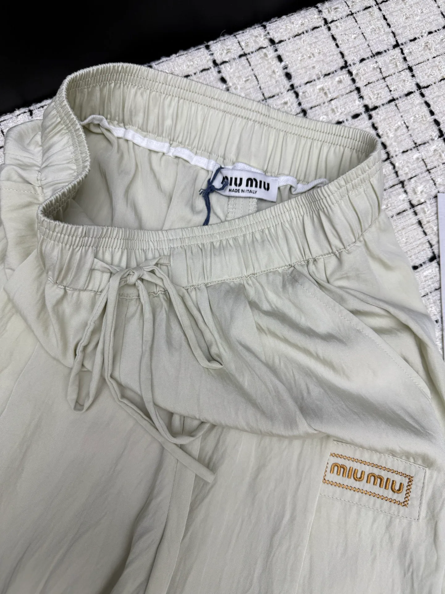 Шорты Женские Miu Miu 11737711