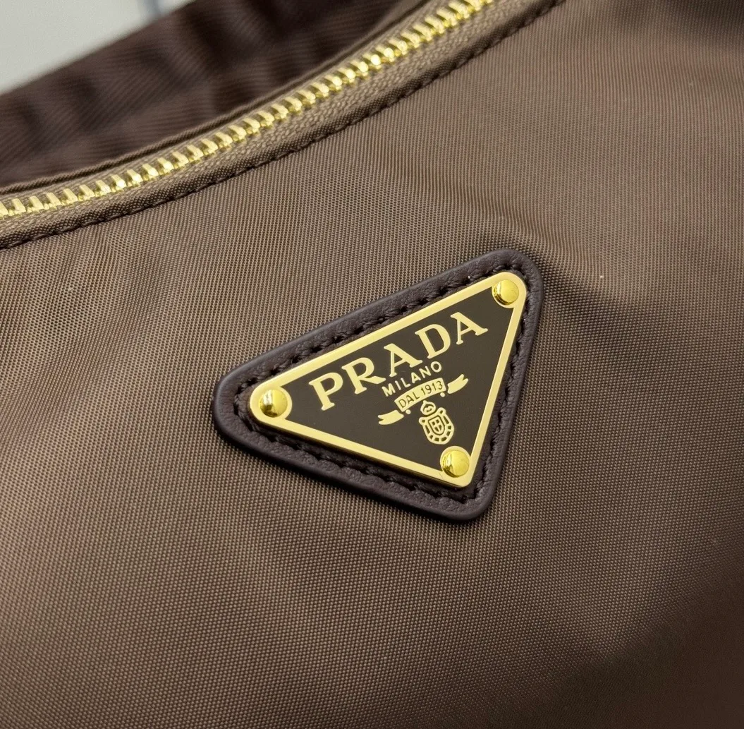 Сумки На Ремне Женские Prada 12583852