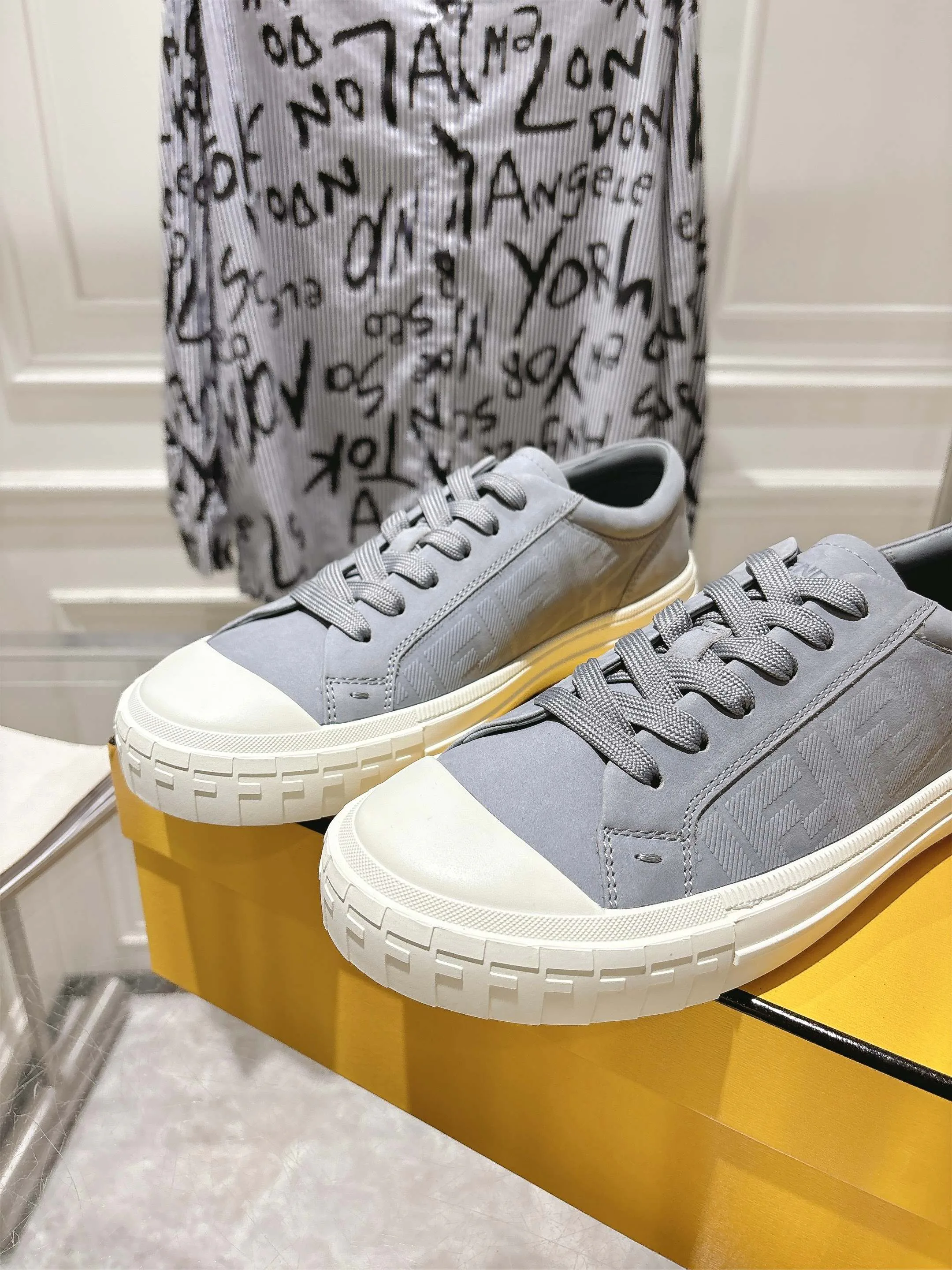 Кеды Женские Fendi 103674