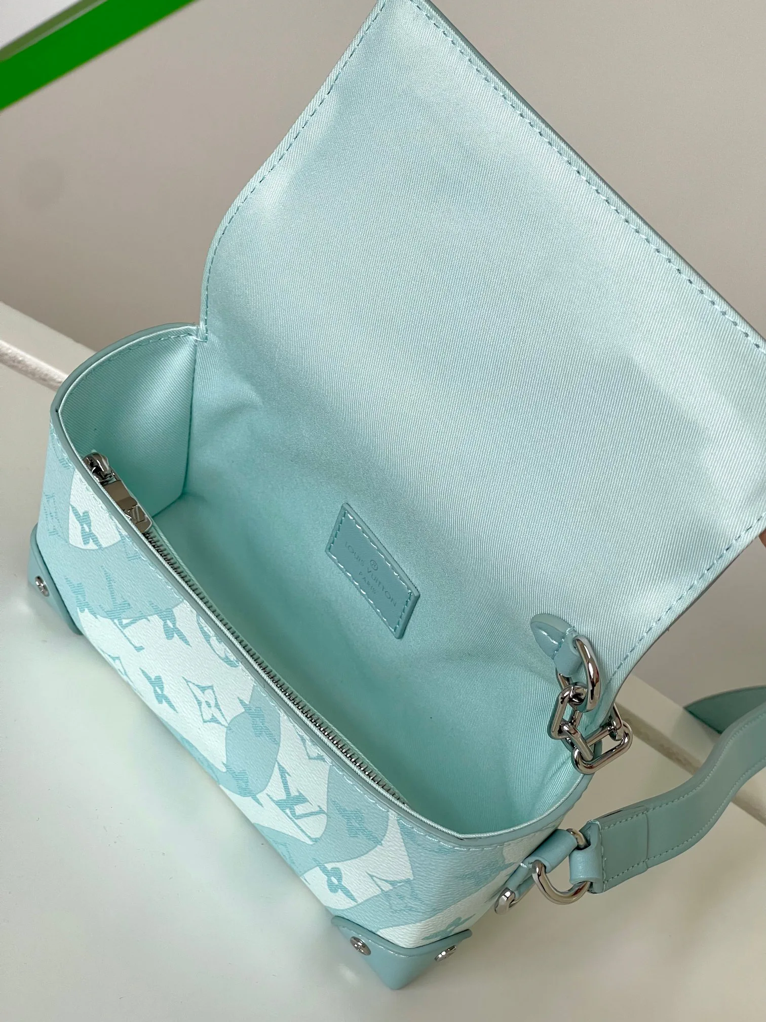 Сумки На Ремне Женские Louis Vuitton 115258