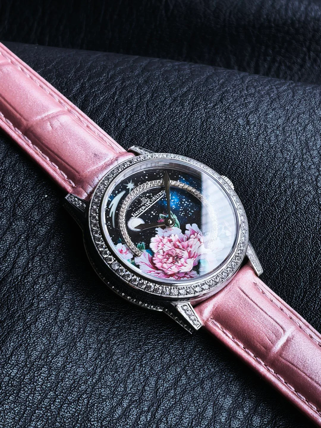 Часы Женские Jaeger-Lecoultre 13782528