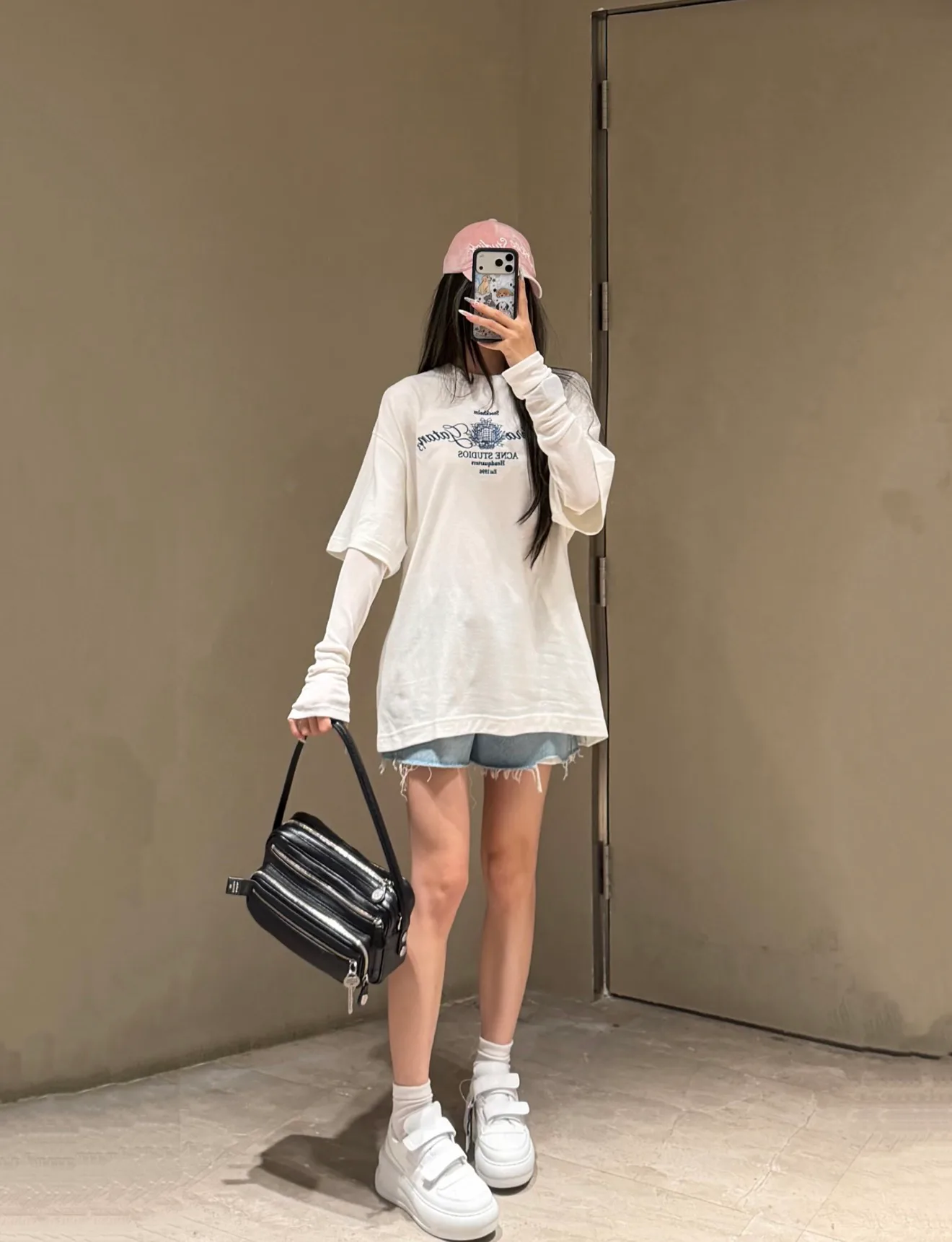 Футболки Женские Acne Studios 16918332