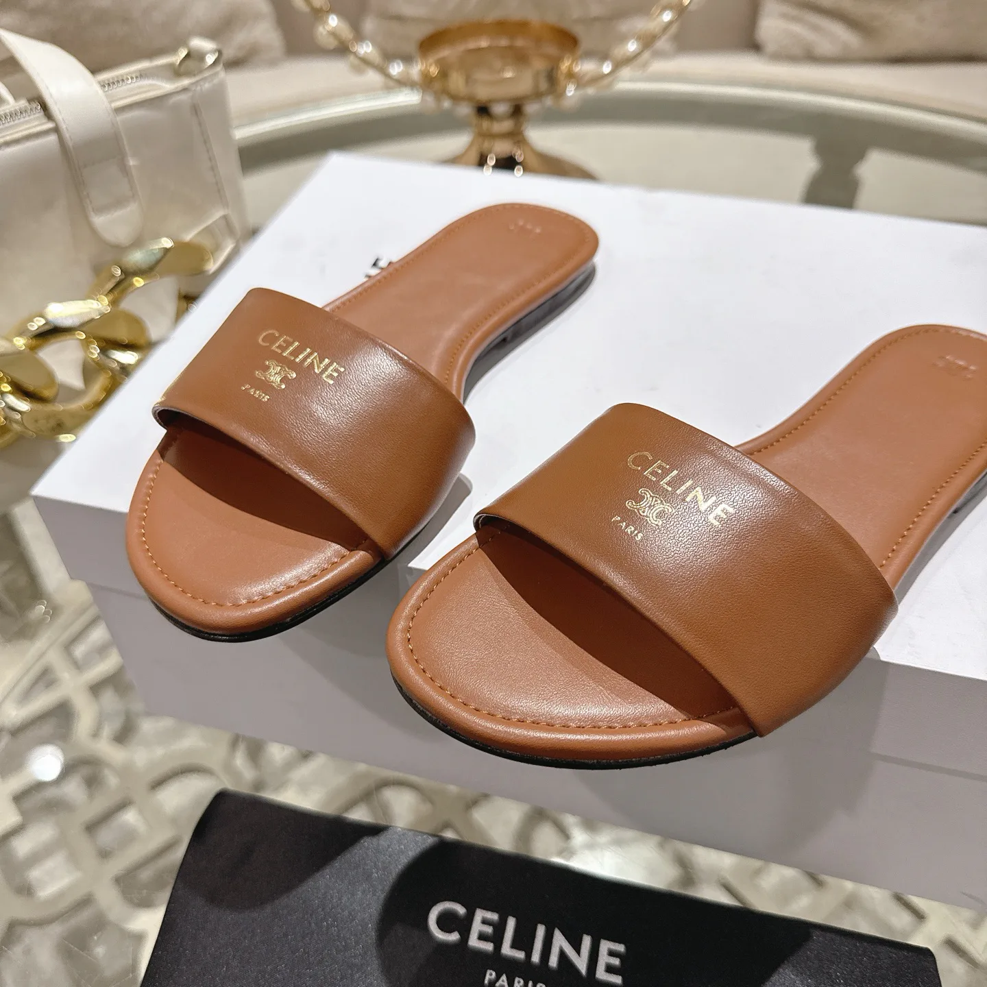 Шлепанцы Женские Celine 2375713