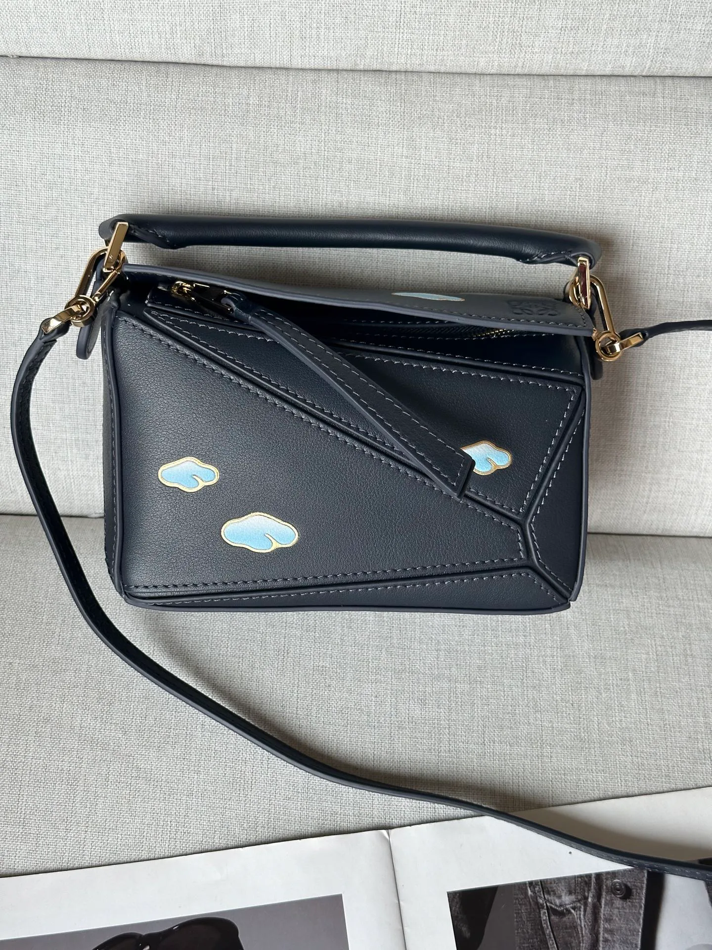 Классические Сумки Женские Loewe 11699879