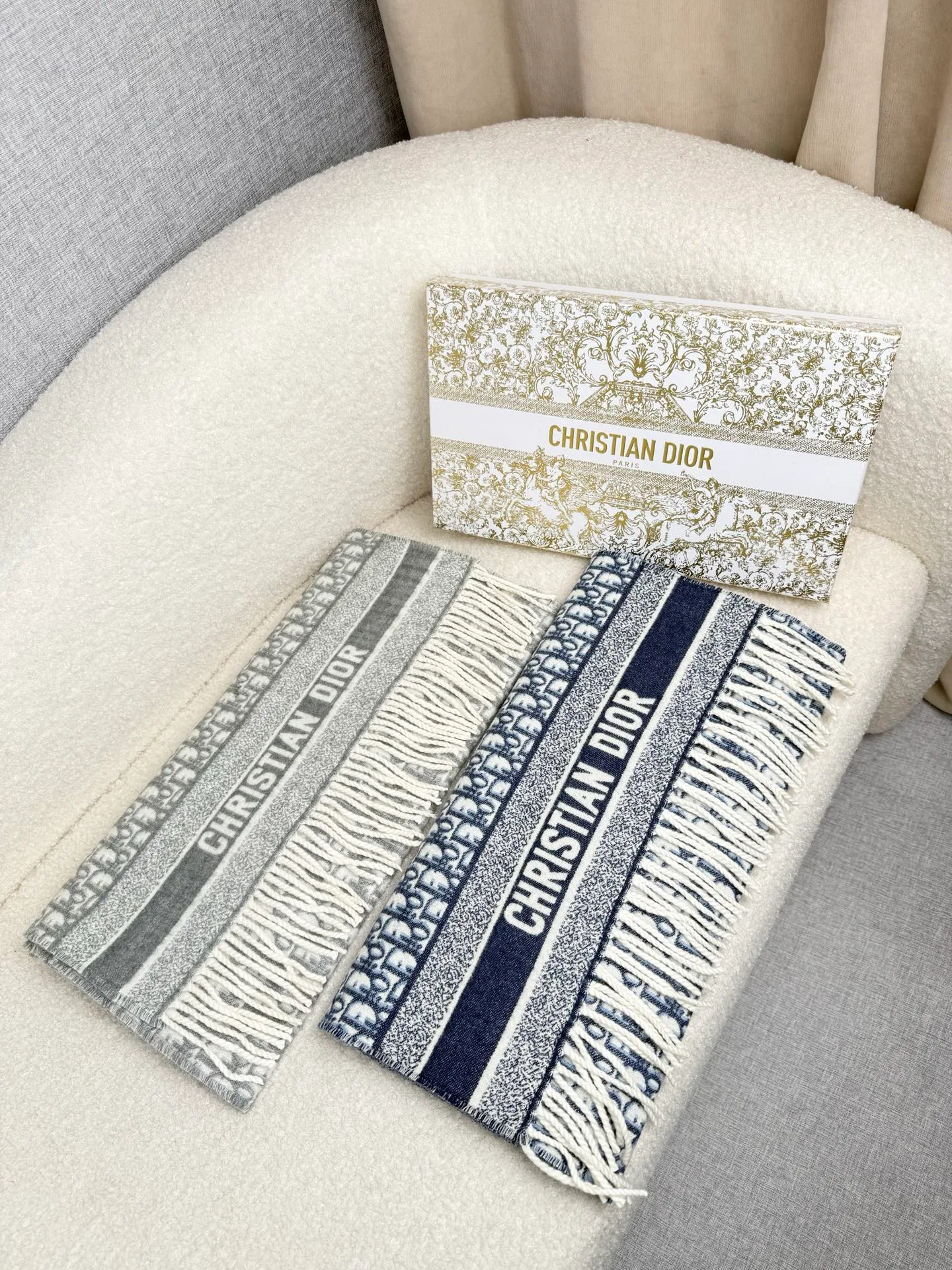 Шарфы Christian Dior 5901048