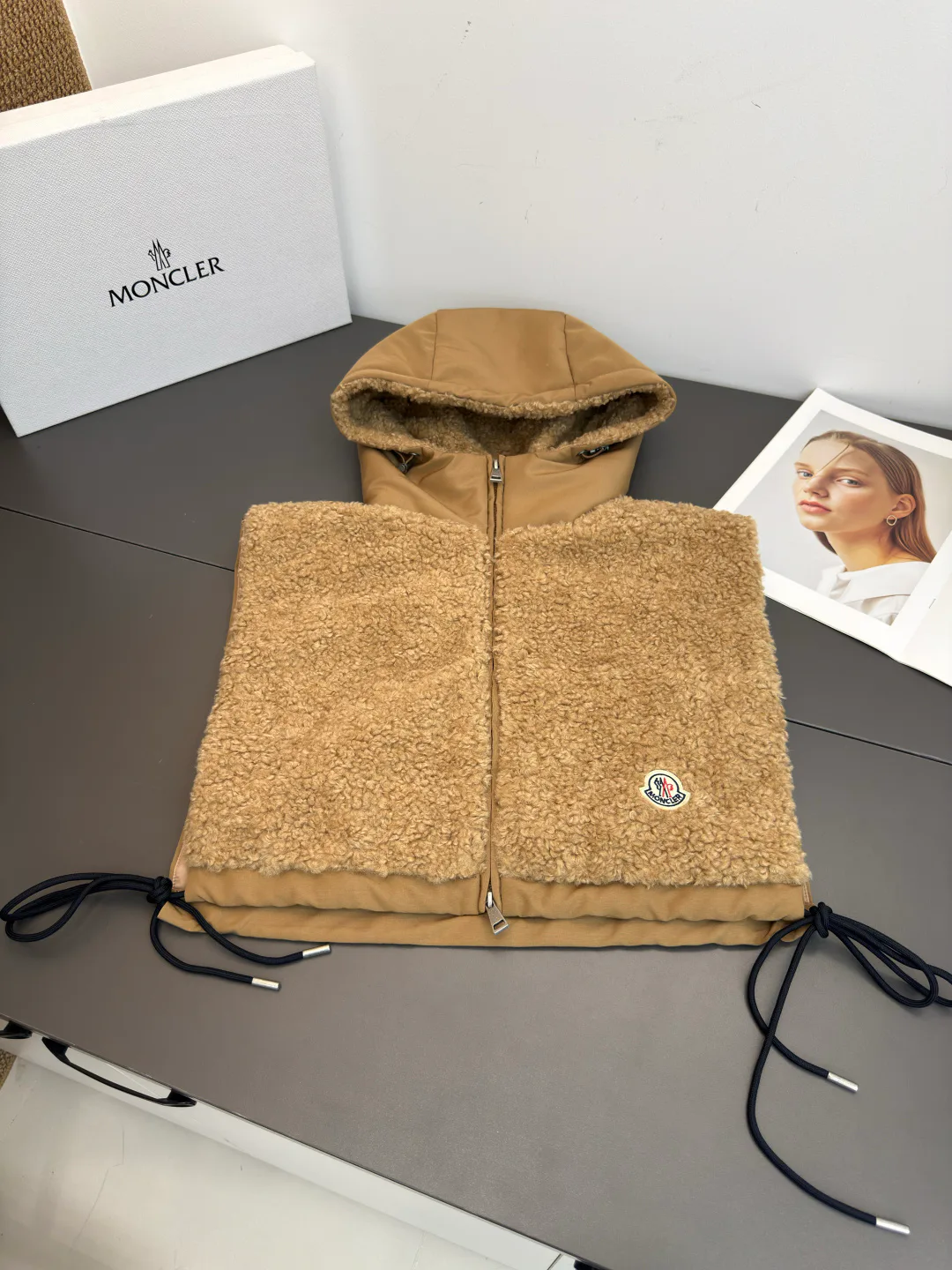 Куртки И Пуховики Женские Moncler 18816439