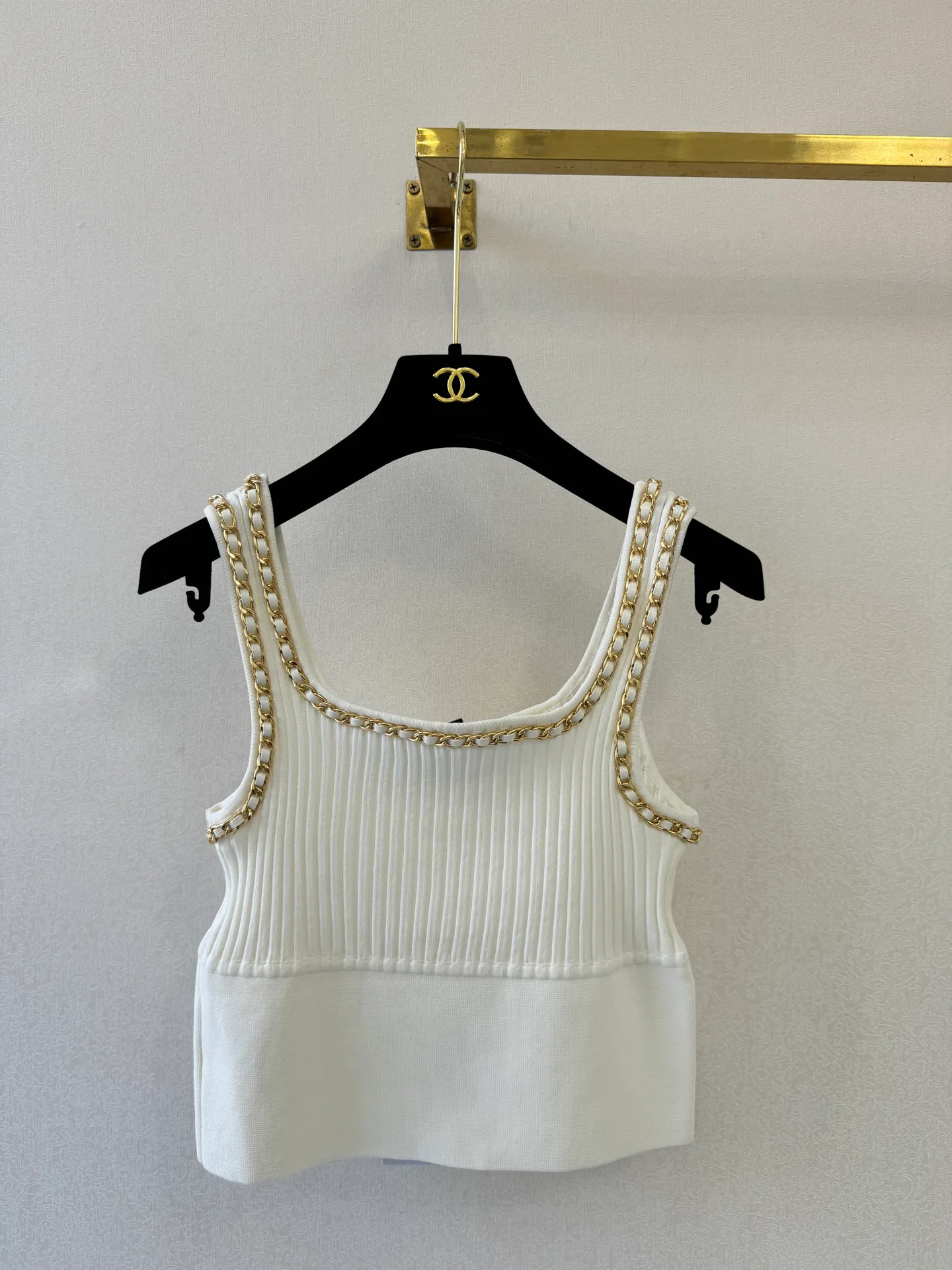 Жилеты Женские Chanel 11397832