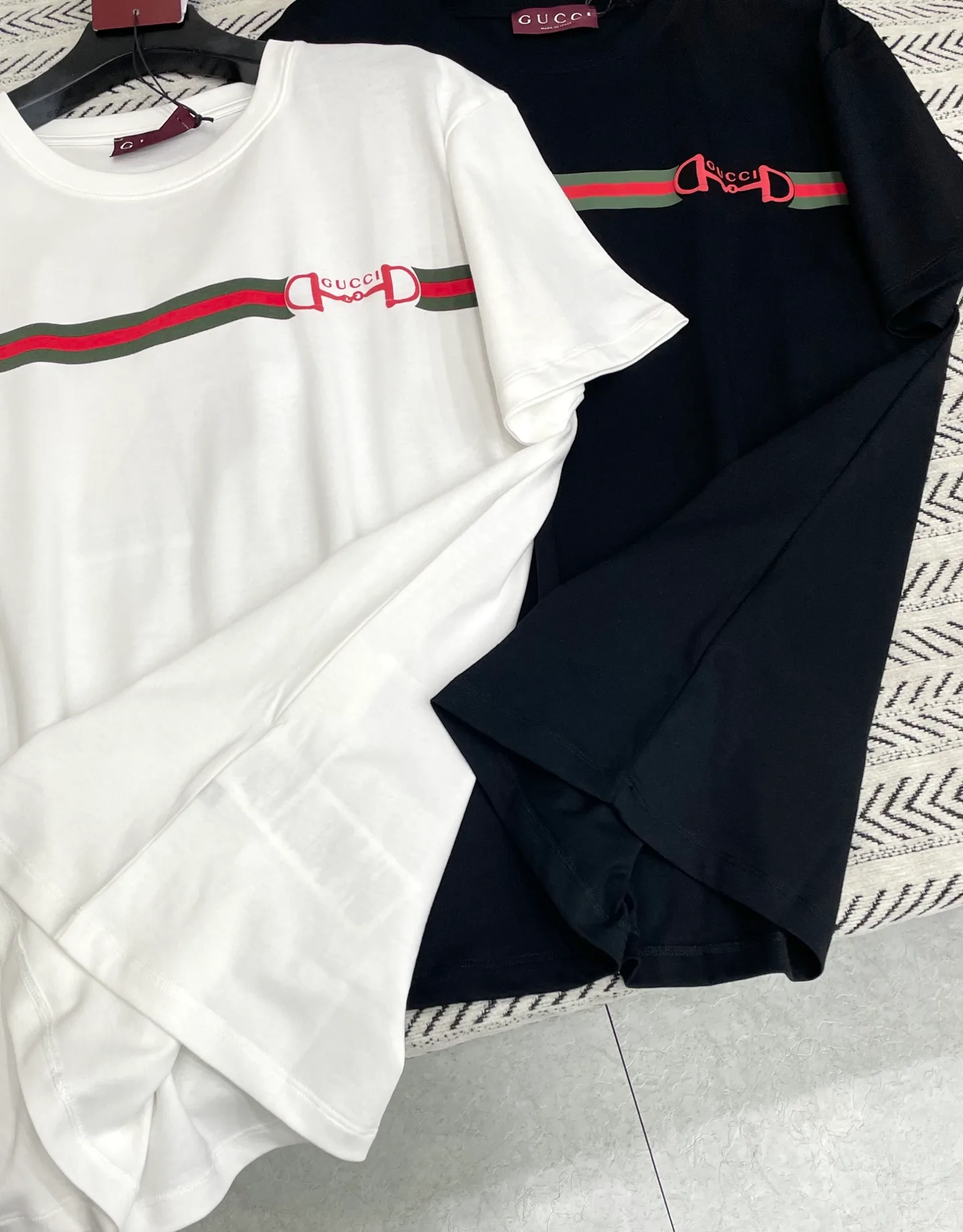 Футболки Женские Gucci 11639757