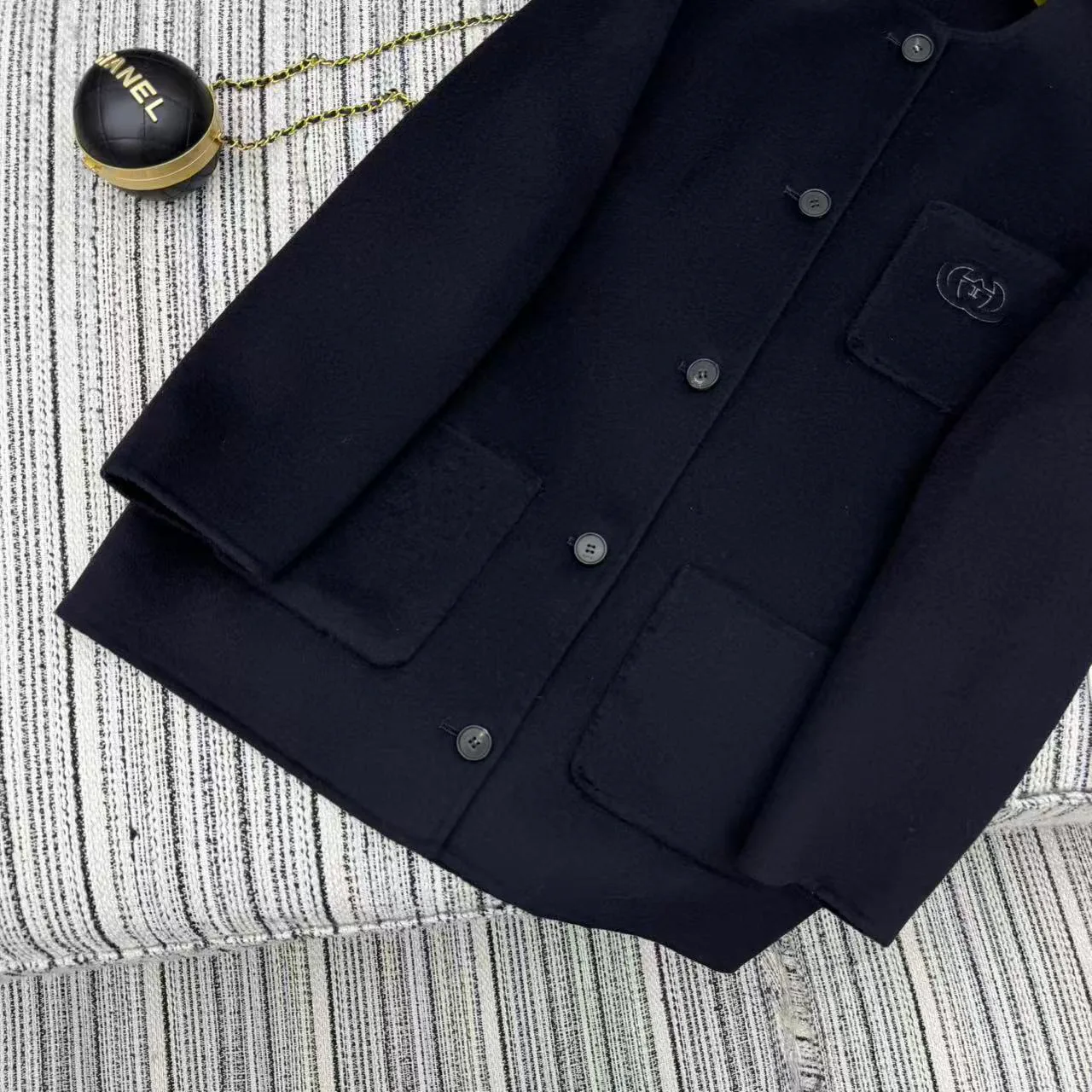 Куртки И Пуховики Женские Gucci 611668