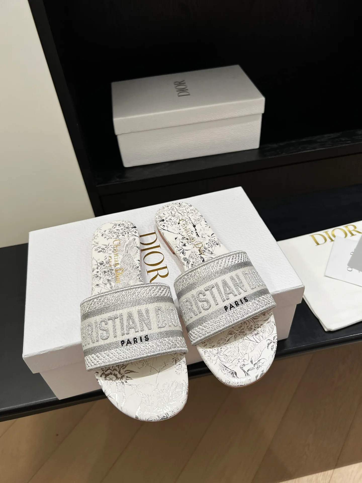 Шлепанцы Женские Christian Dior 11884675