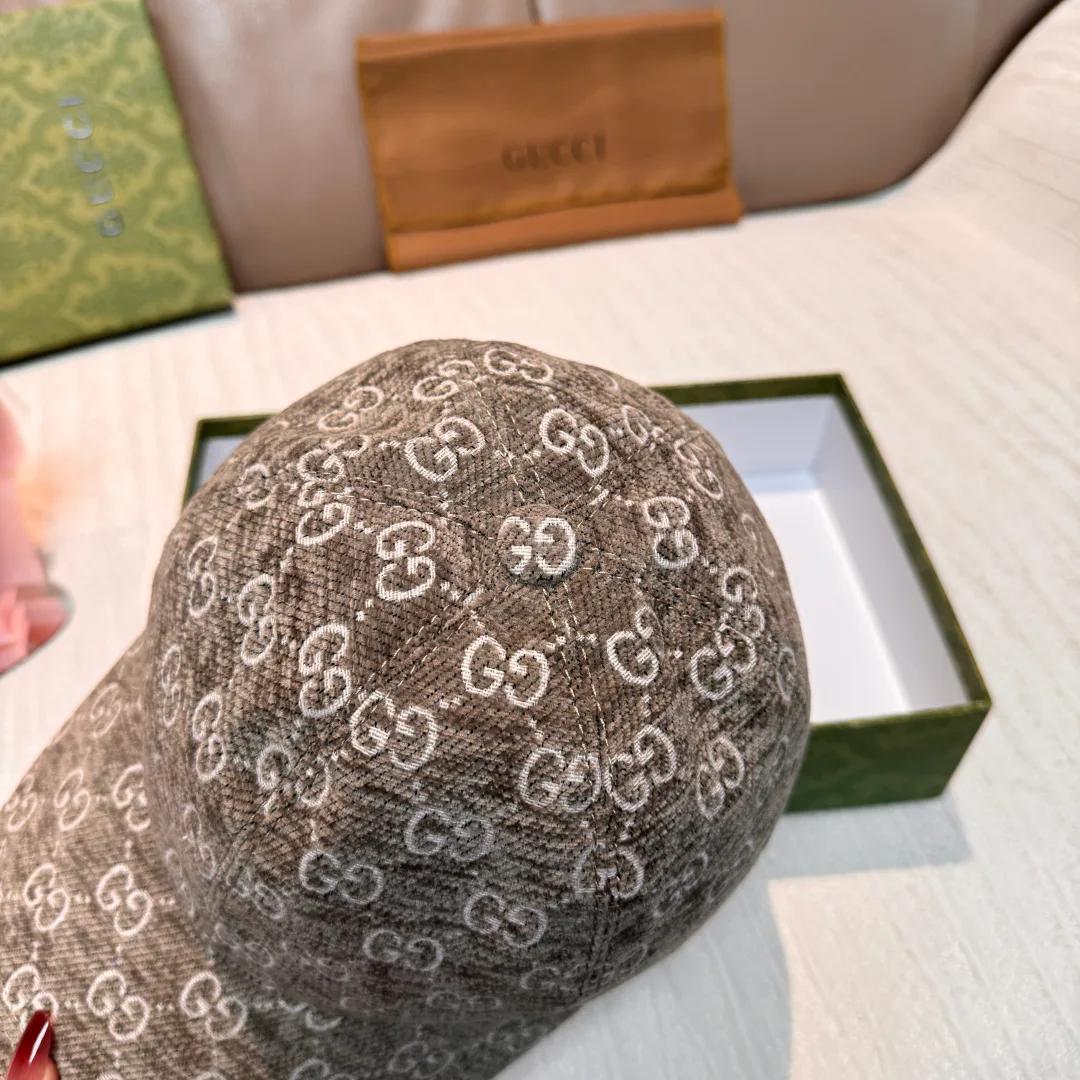 Головные Уборы Gucci 11529613