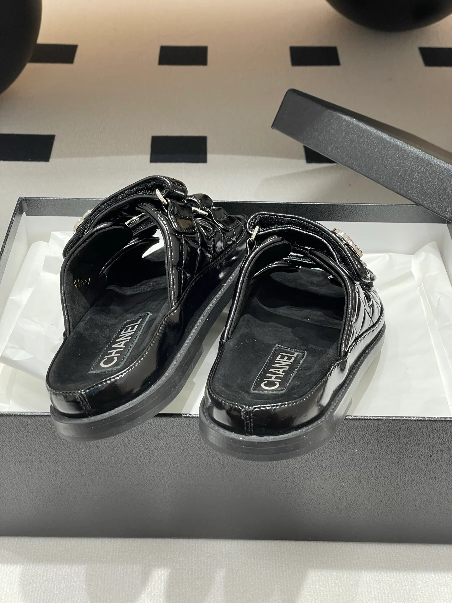 Шлепанцы Женские Chanel 19163