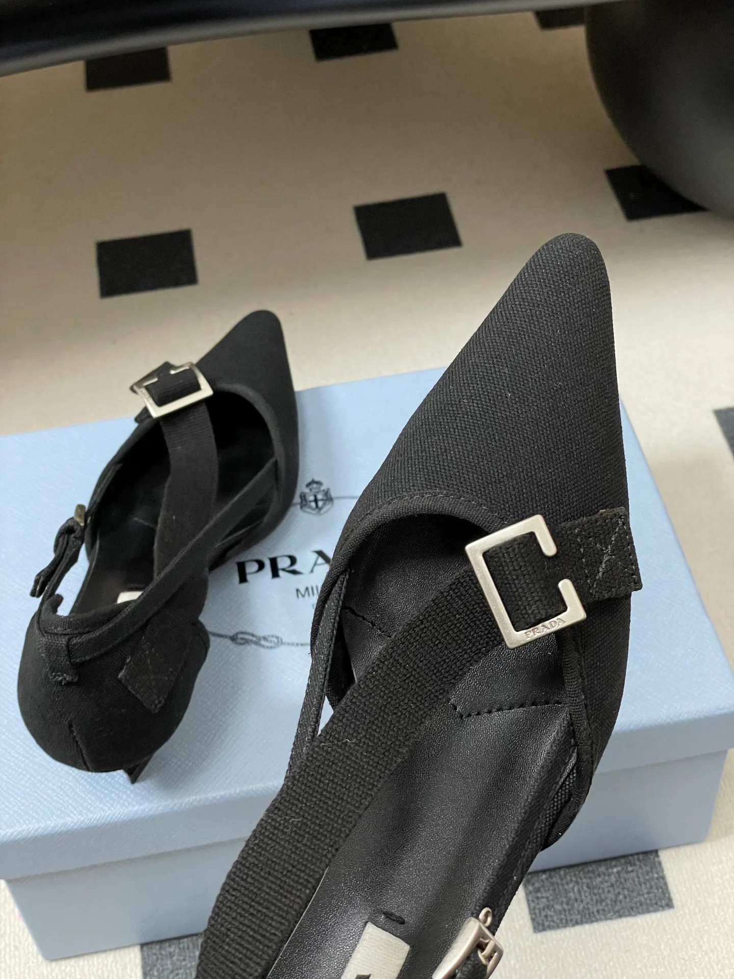 Туфли Женские Prada 10993970