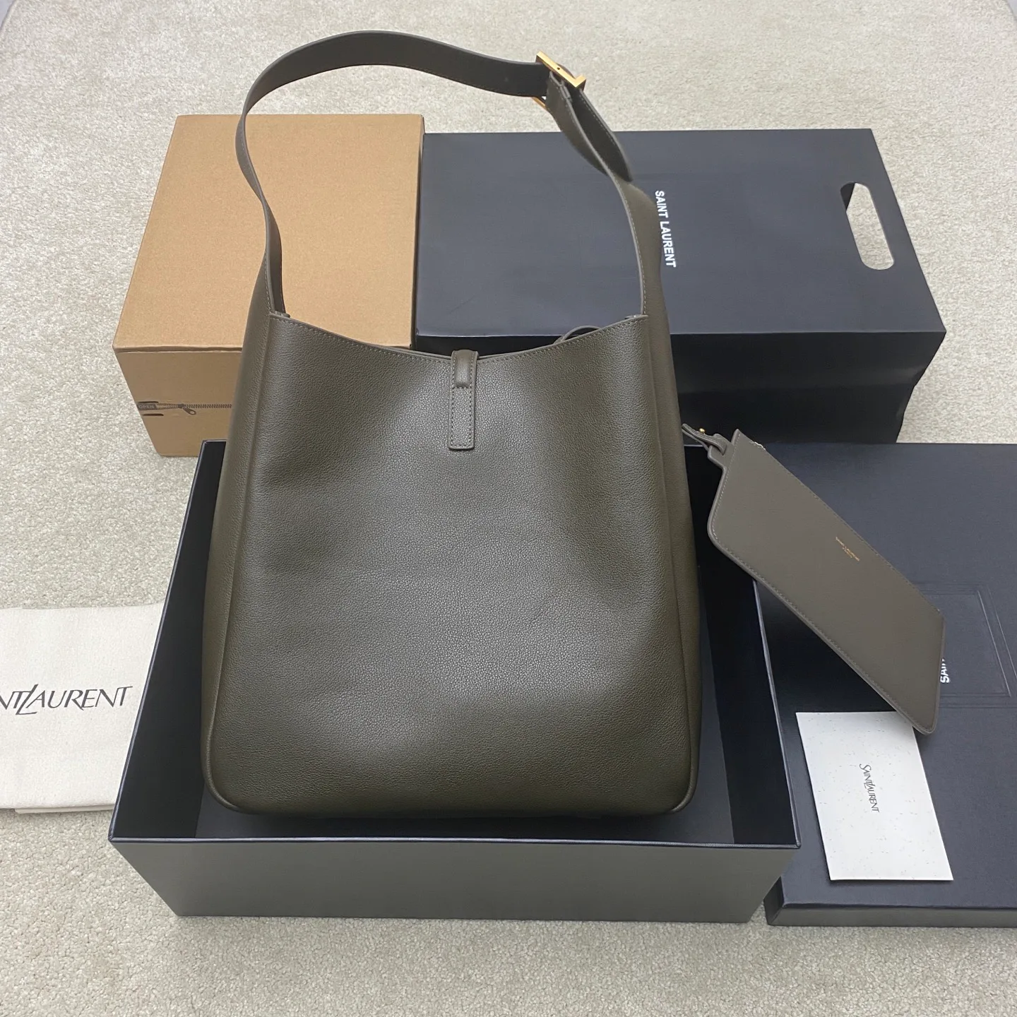 Классические Сумки Женские Saint Laurent 17506949