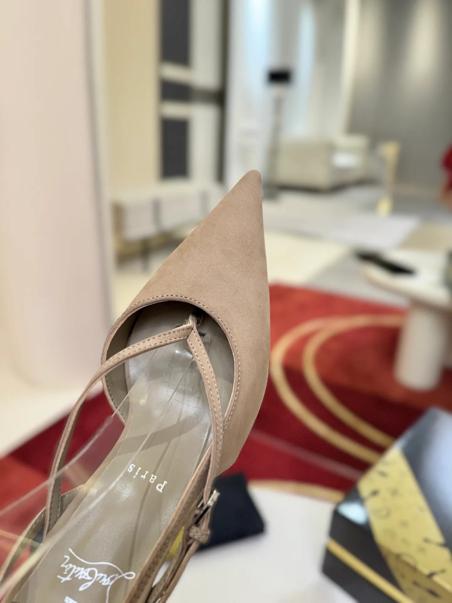 Туфли Женские Christian Louboutin 18821442