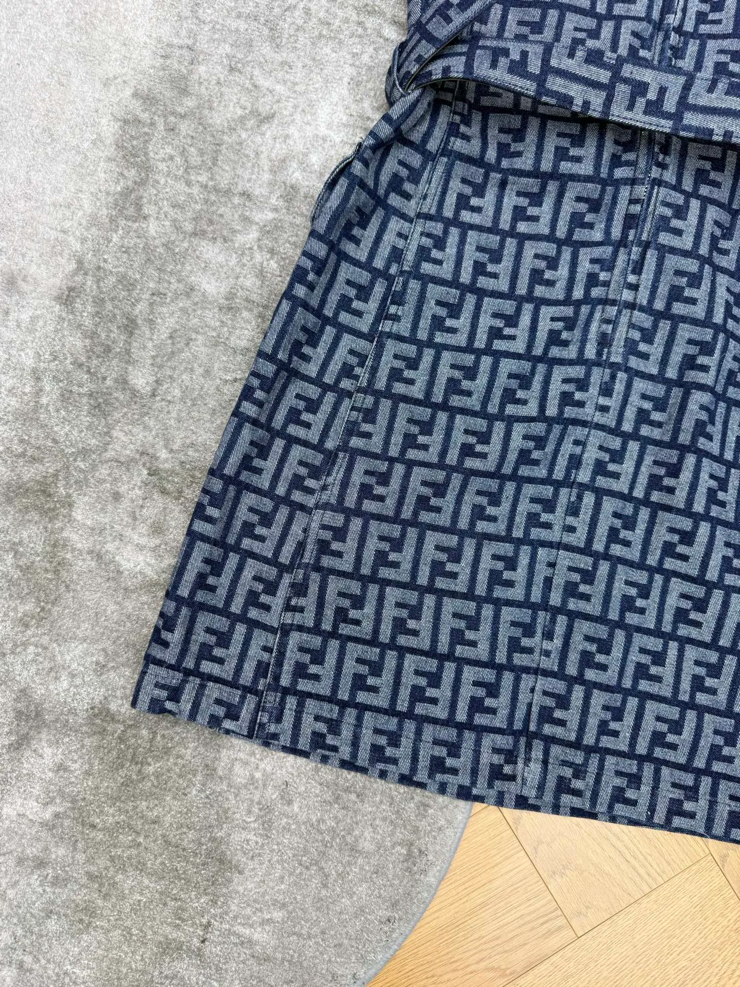 Платья Женские Fendi 13232016
