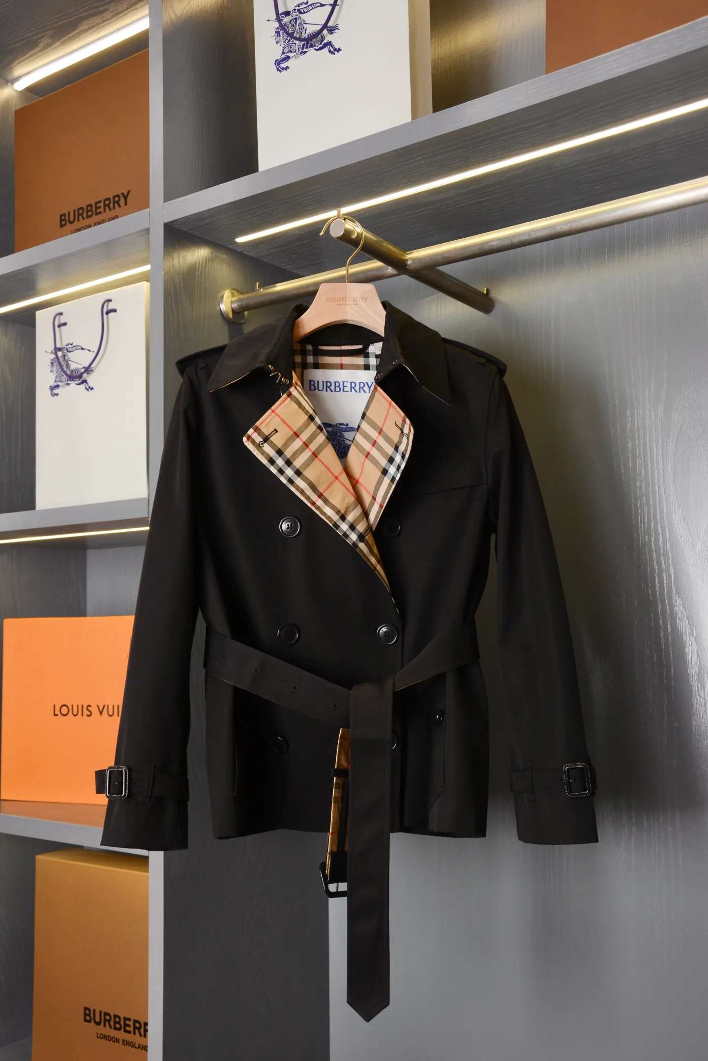 Тренчи Женские Burberry 18512839