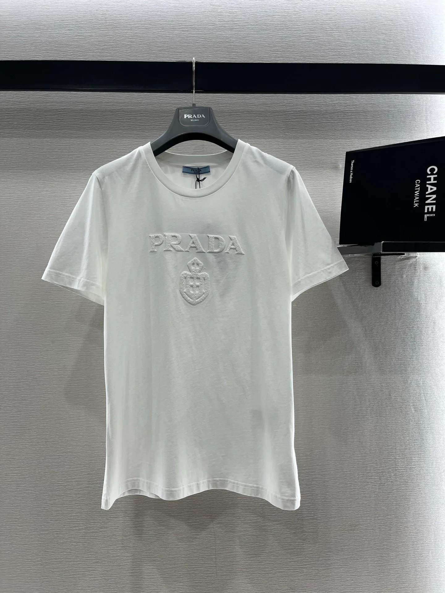 Футболки Женские Prada 1512389