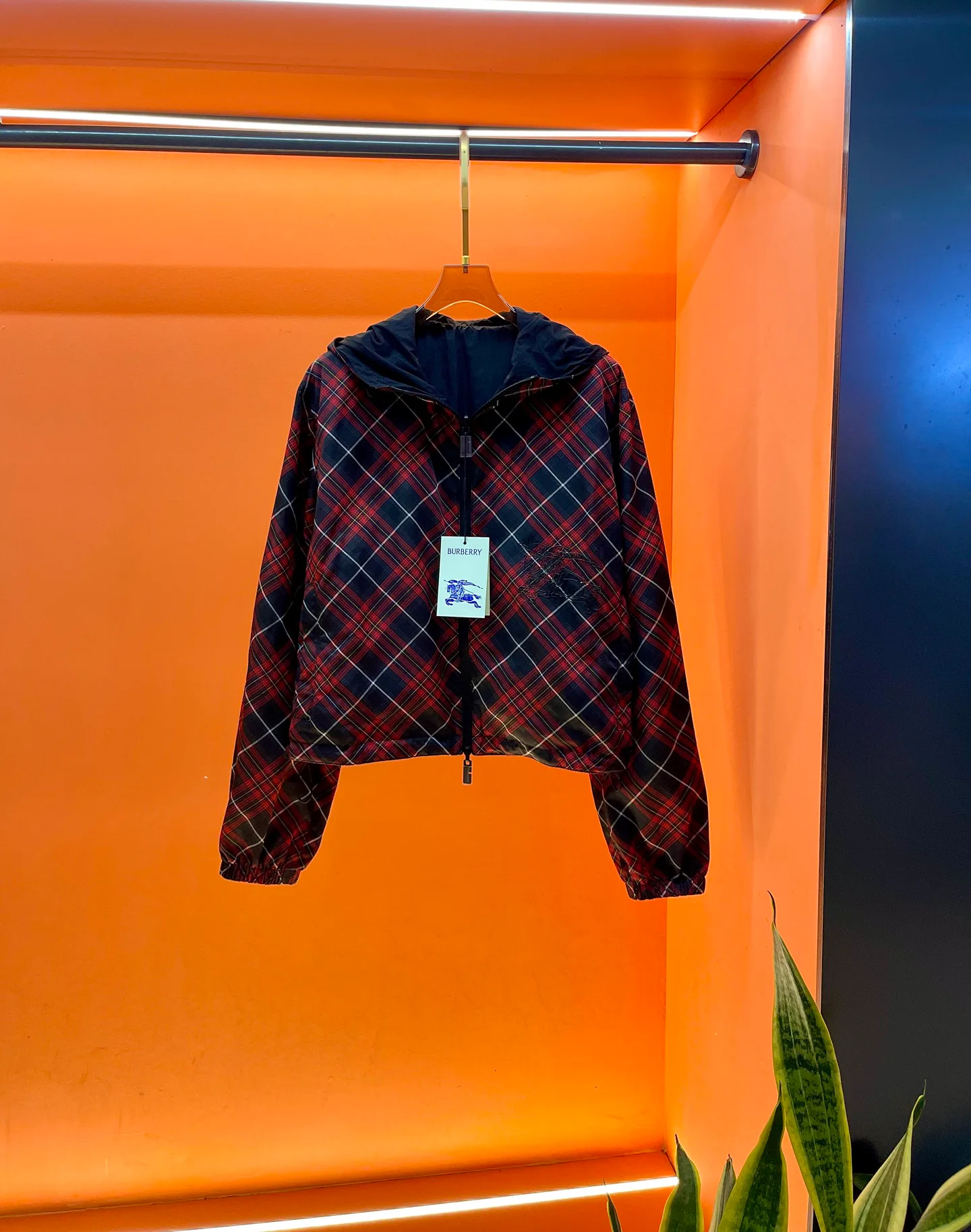 Куртки И Пуховики Женские Burberry 11224924
