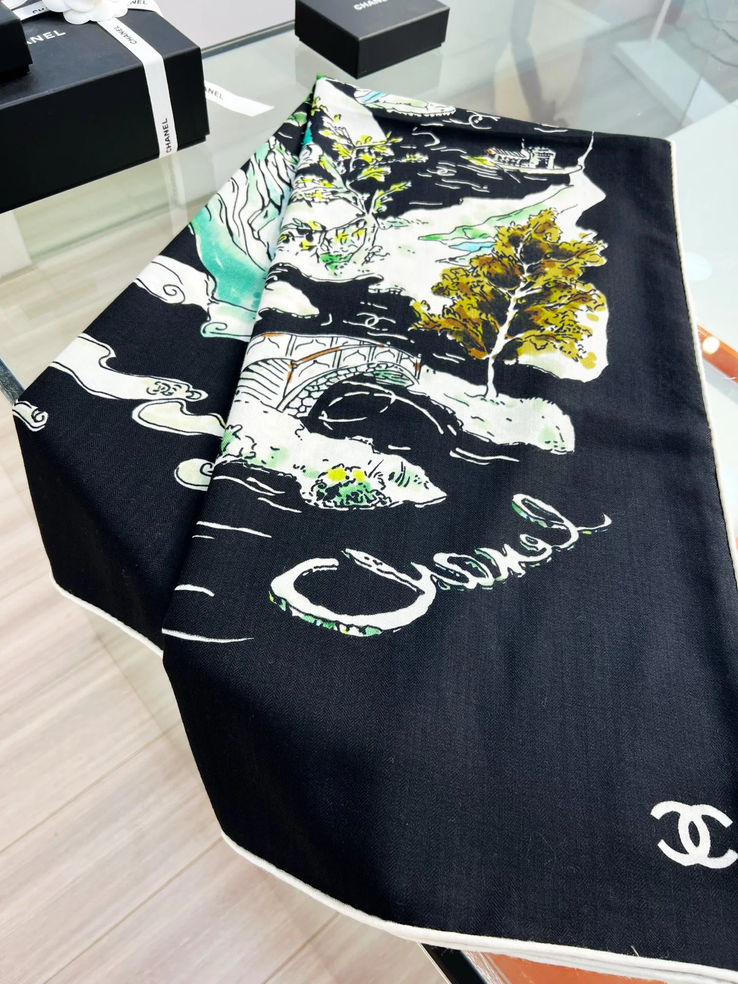 Шарфы Chanel 136824