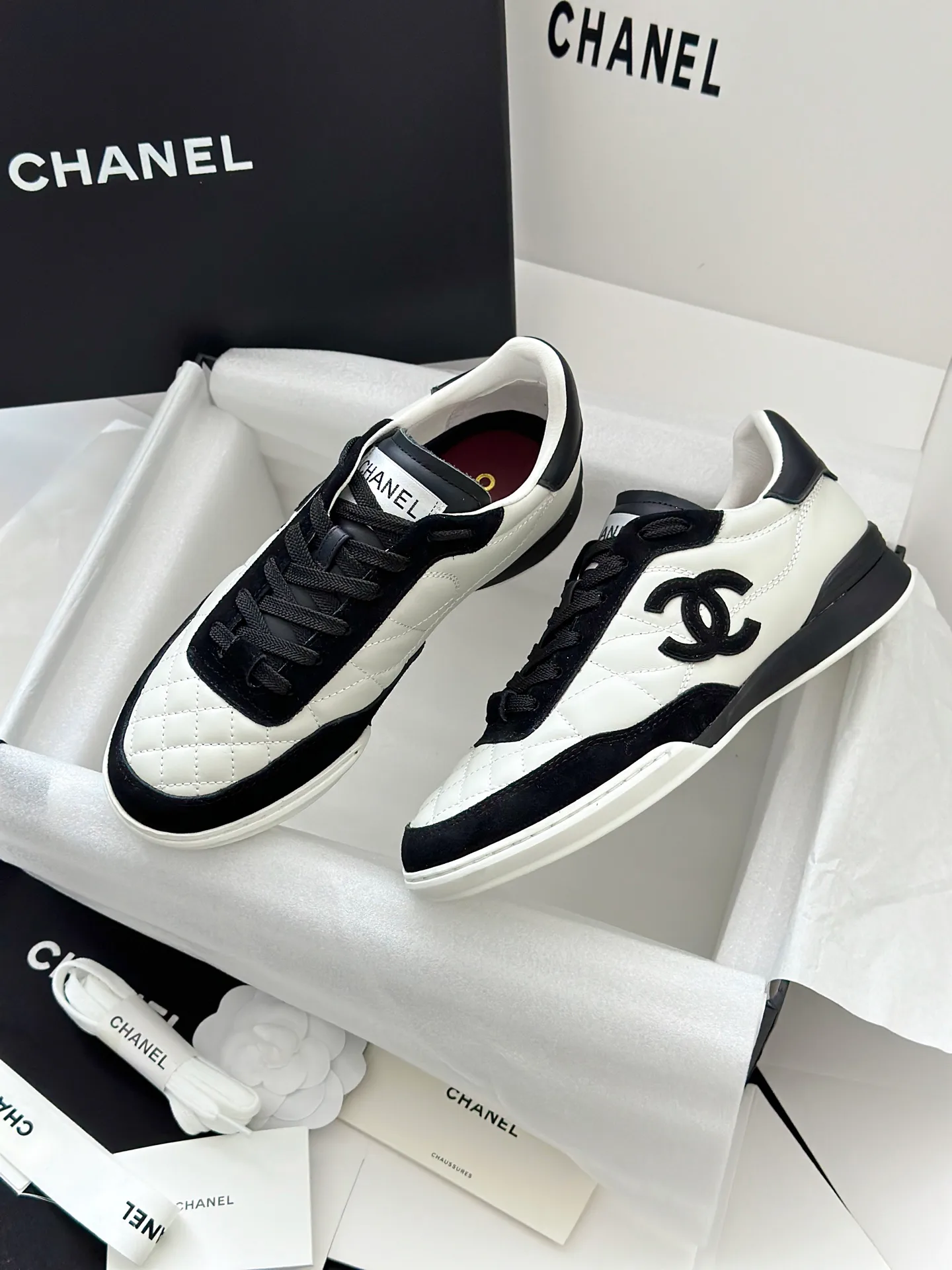 Кроссовки Женские Chanel 18765014
