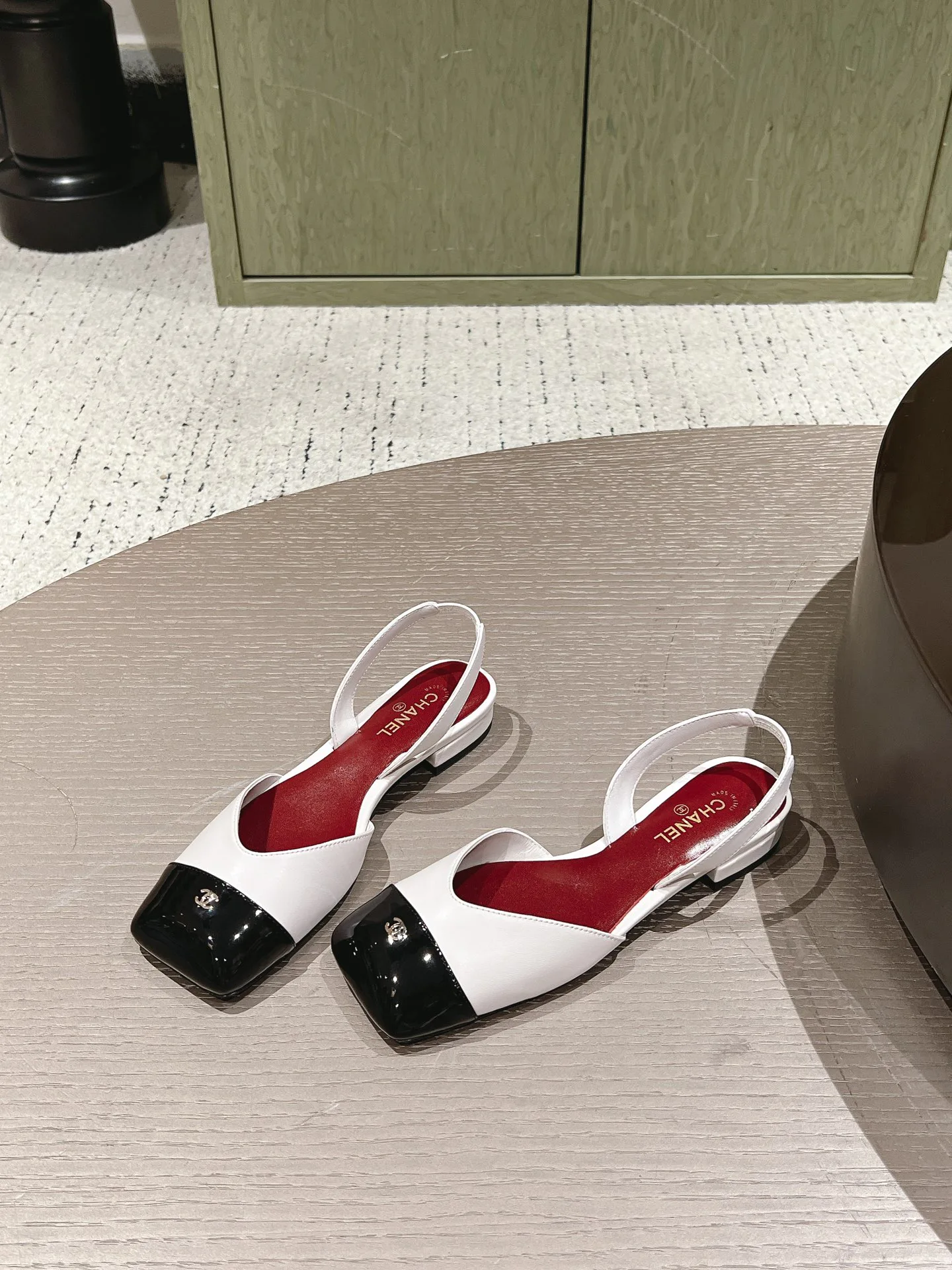Босоножки Женские Chanel 18508960