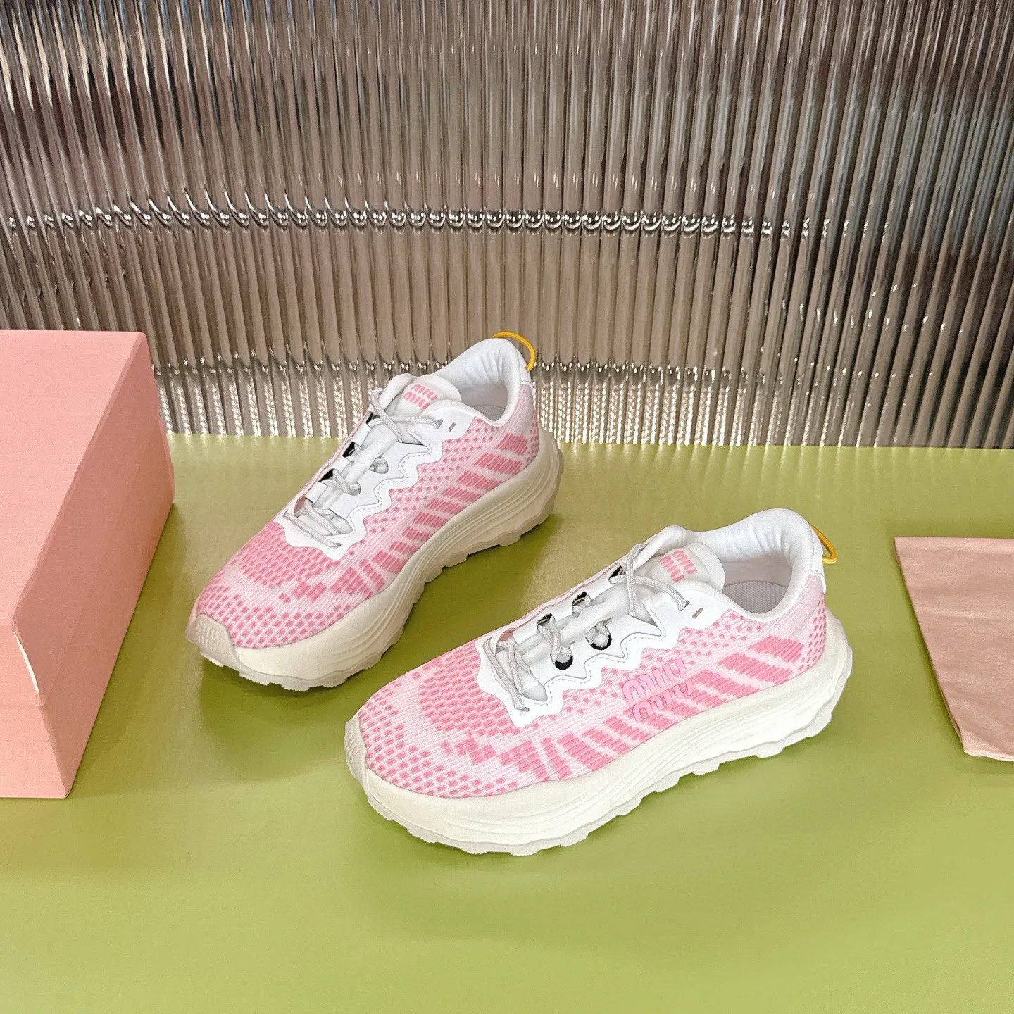 Кроссовки Женские Miu Miu 109607