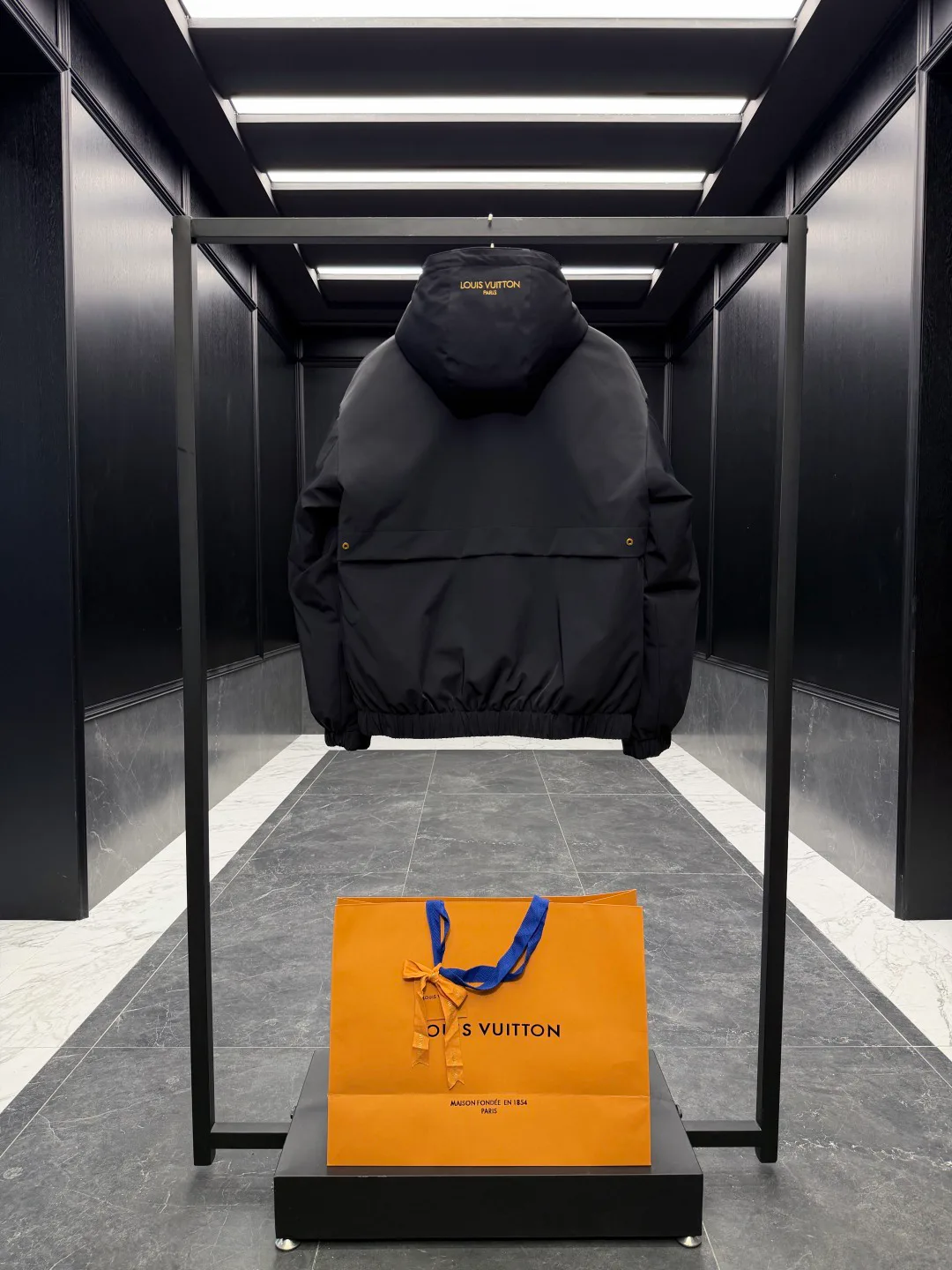 Куртки И Пуховики Мужские Louis Vuitton 250464