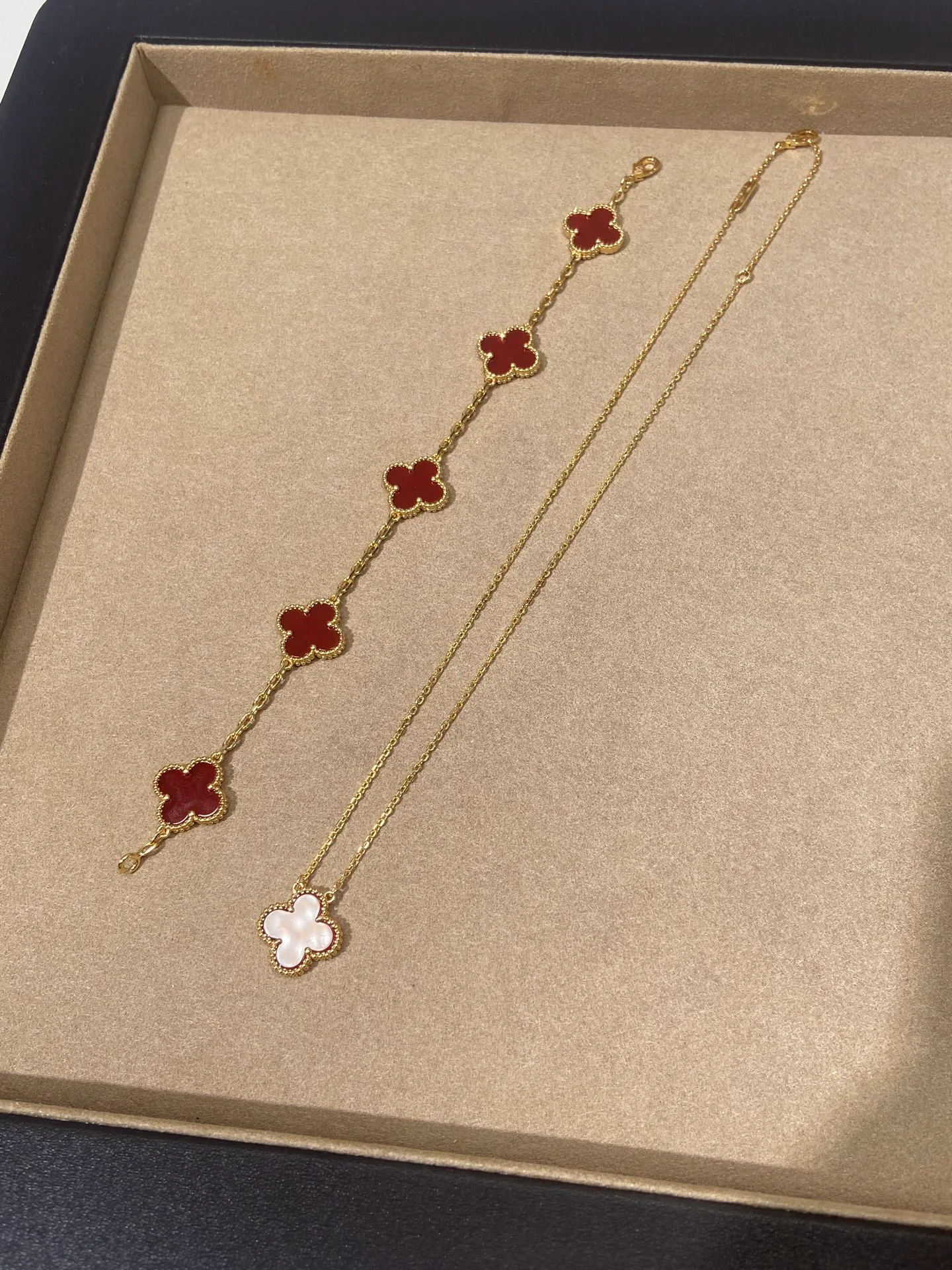 Бижутерия Van Cleef & Arpels 10815