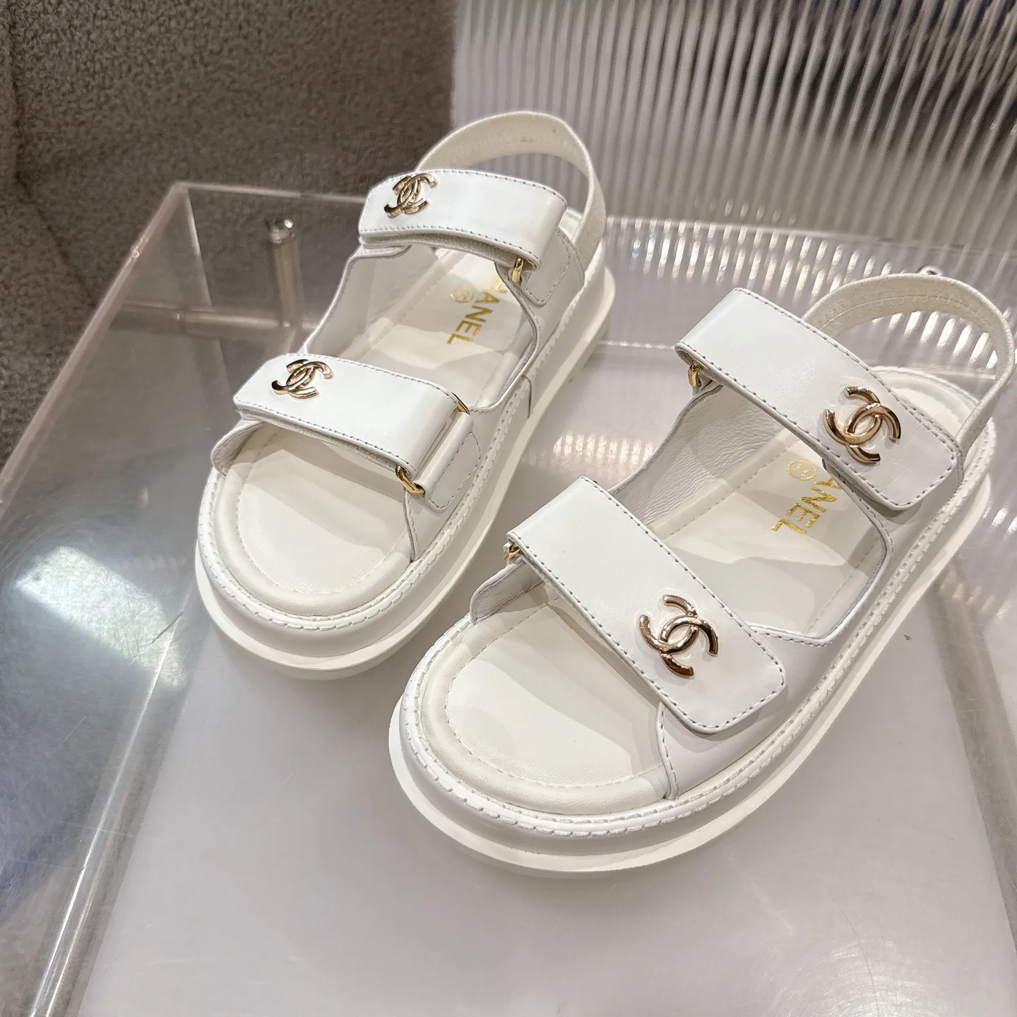 Сандалии Женские Chanel 11689191