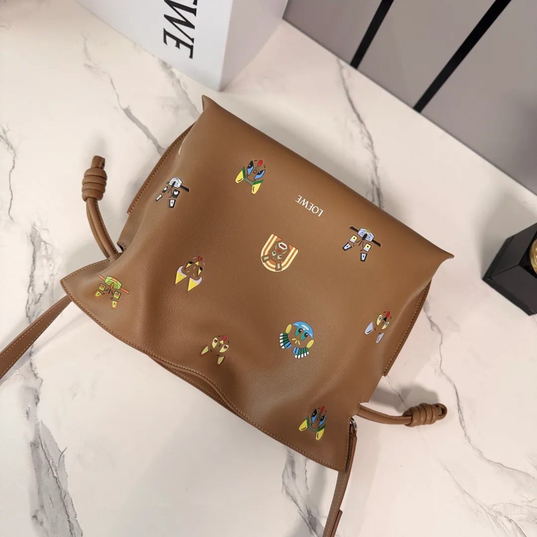 Классические Сумки Женские Loewe 6272496