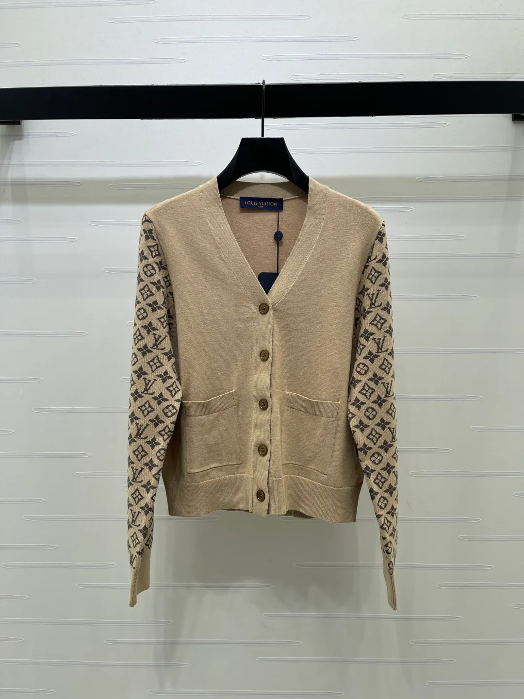Джемперы И Свитеры Женские Louis Vuitton 18140979