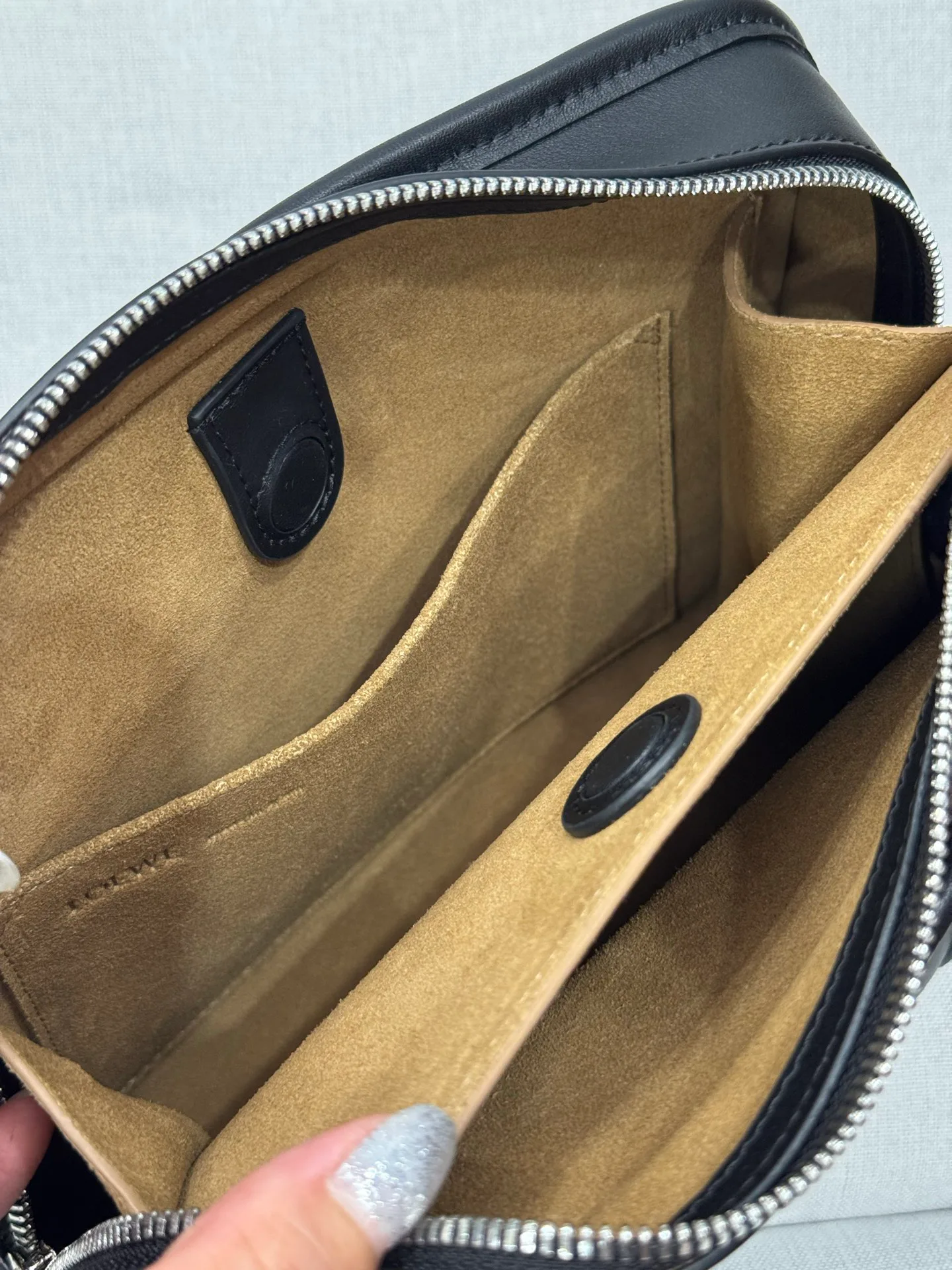 Классические Сумки Женские Loewe 12630180