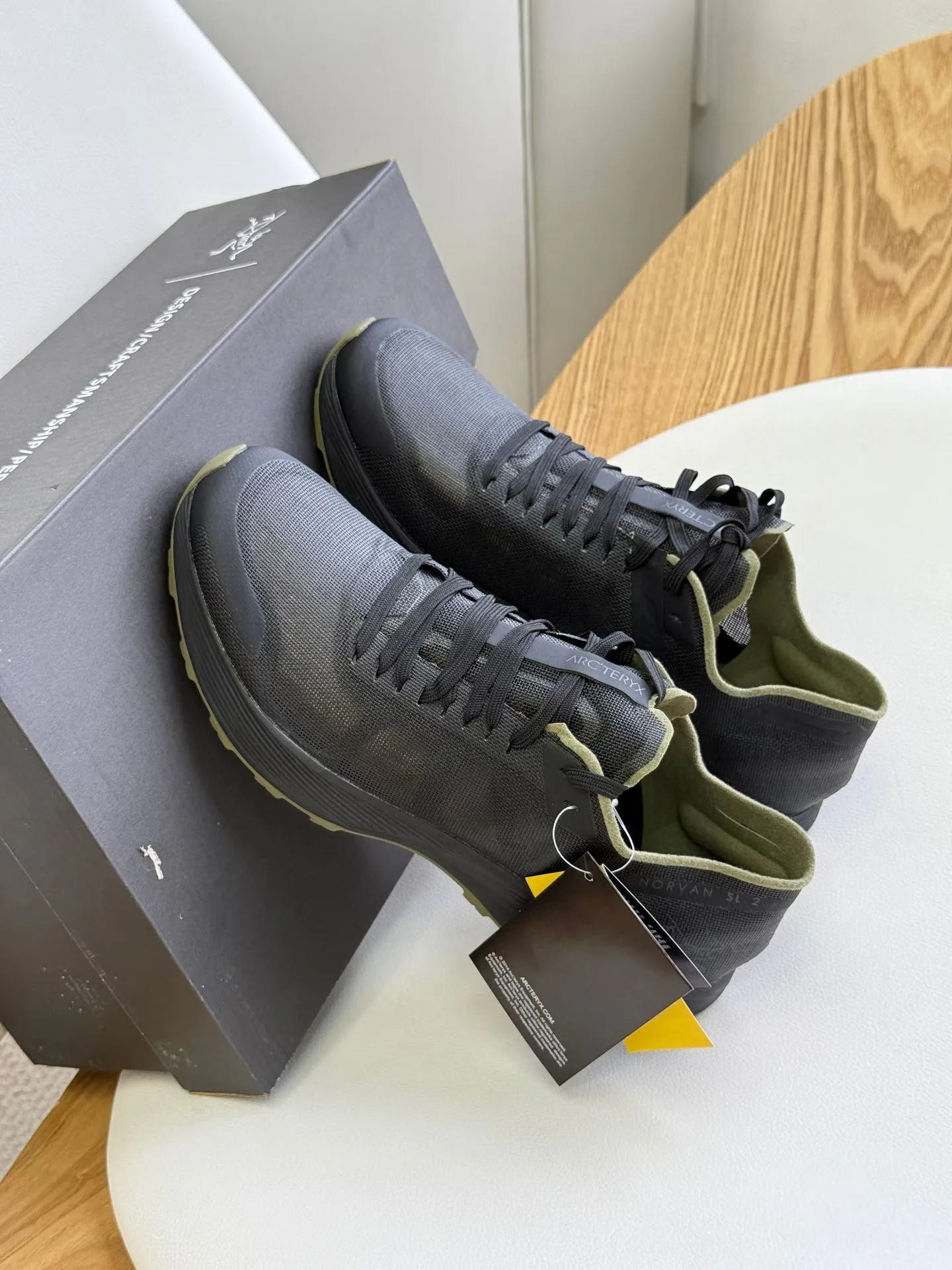Кроссовки Мужские Arcteryx 17962314