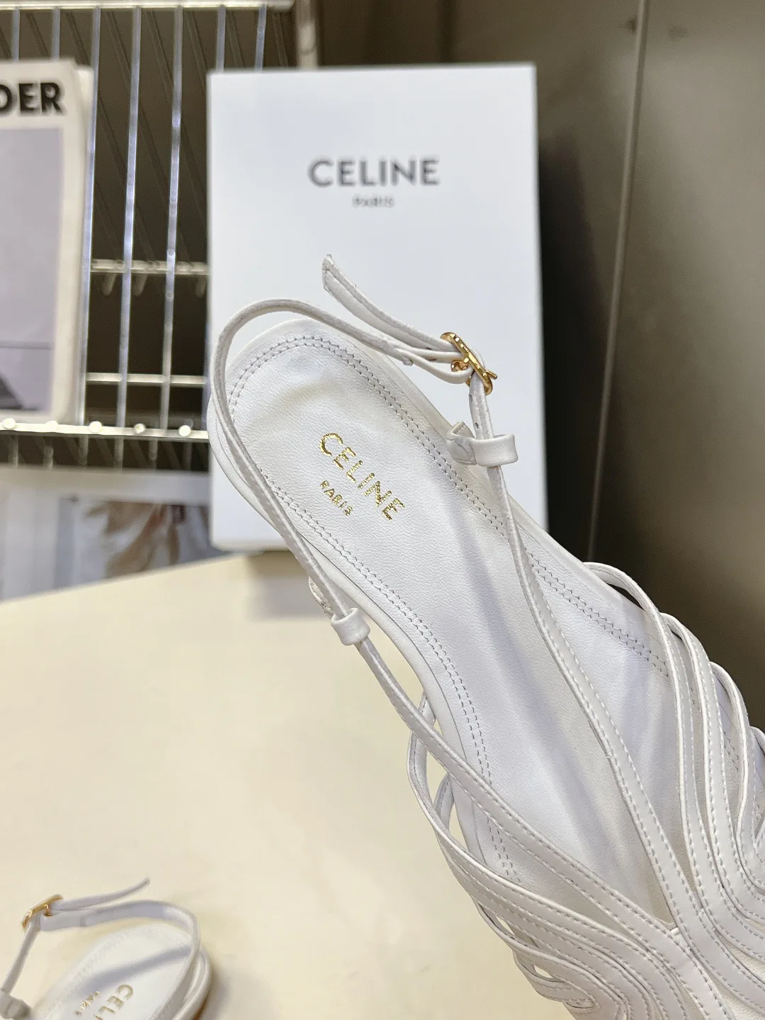Босоножки Женские Celine 17077114