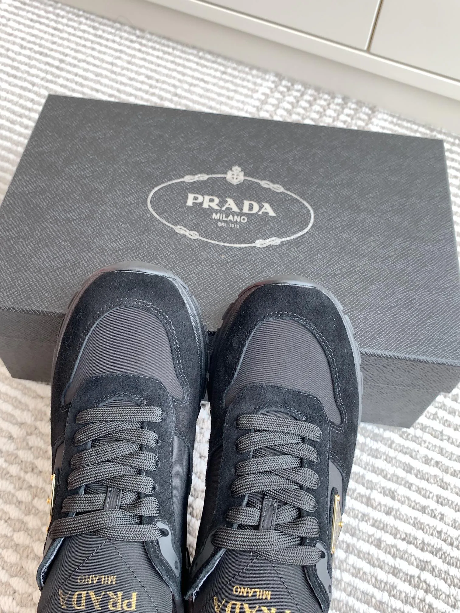 Кроссовки Женские Prada 22835