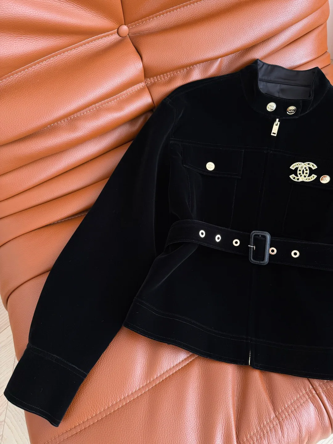 Куртки И Пуховики Женские Chanel 881484