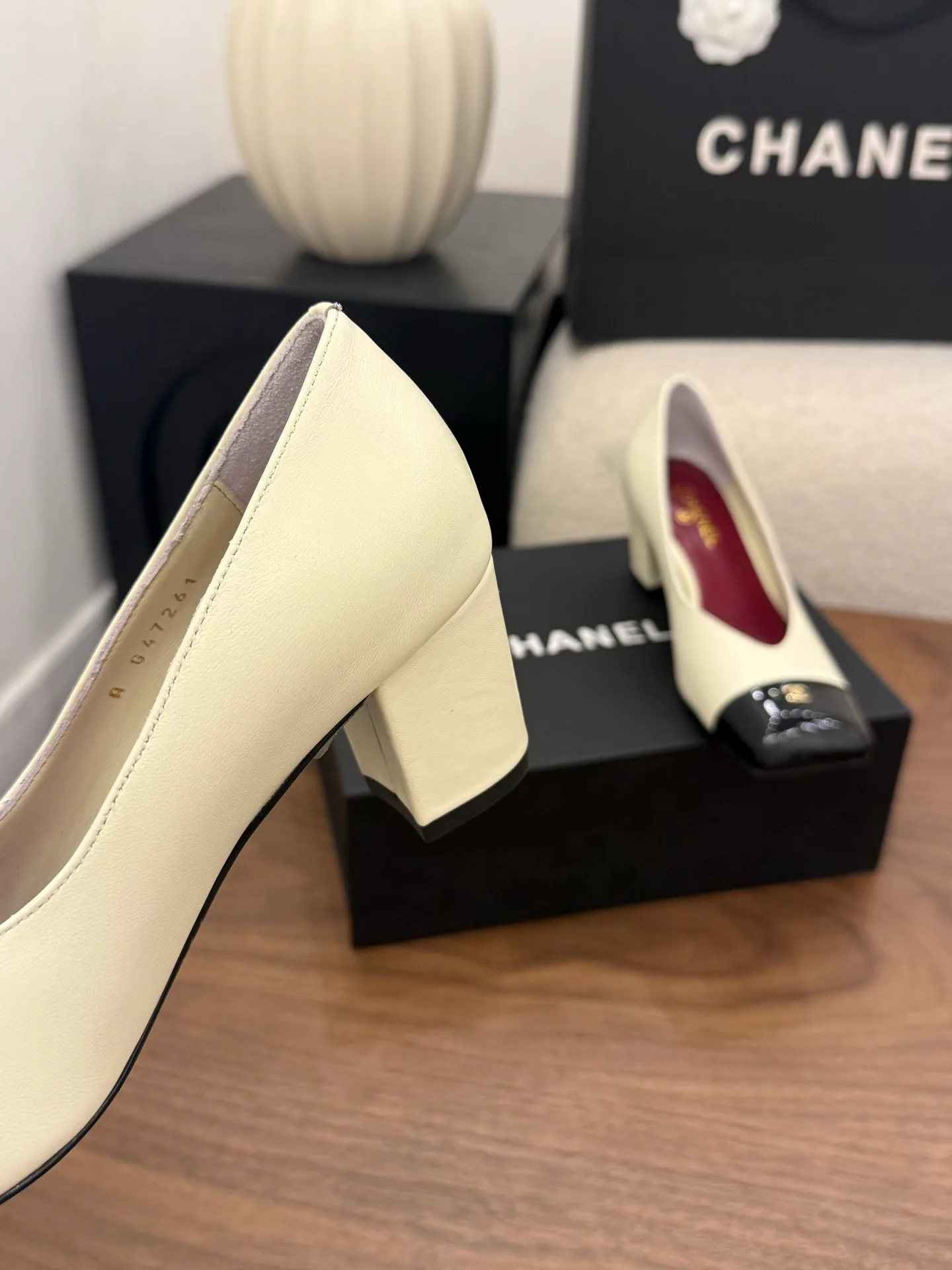 Туфли Женские Chanel 13444950
