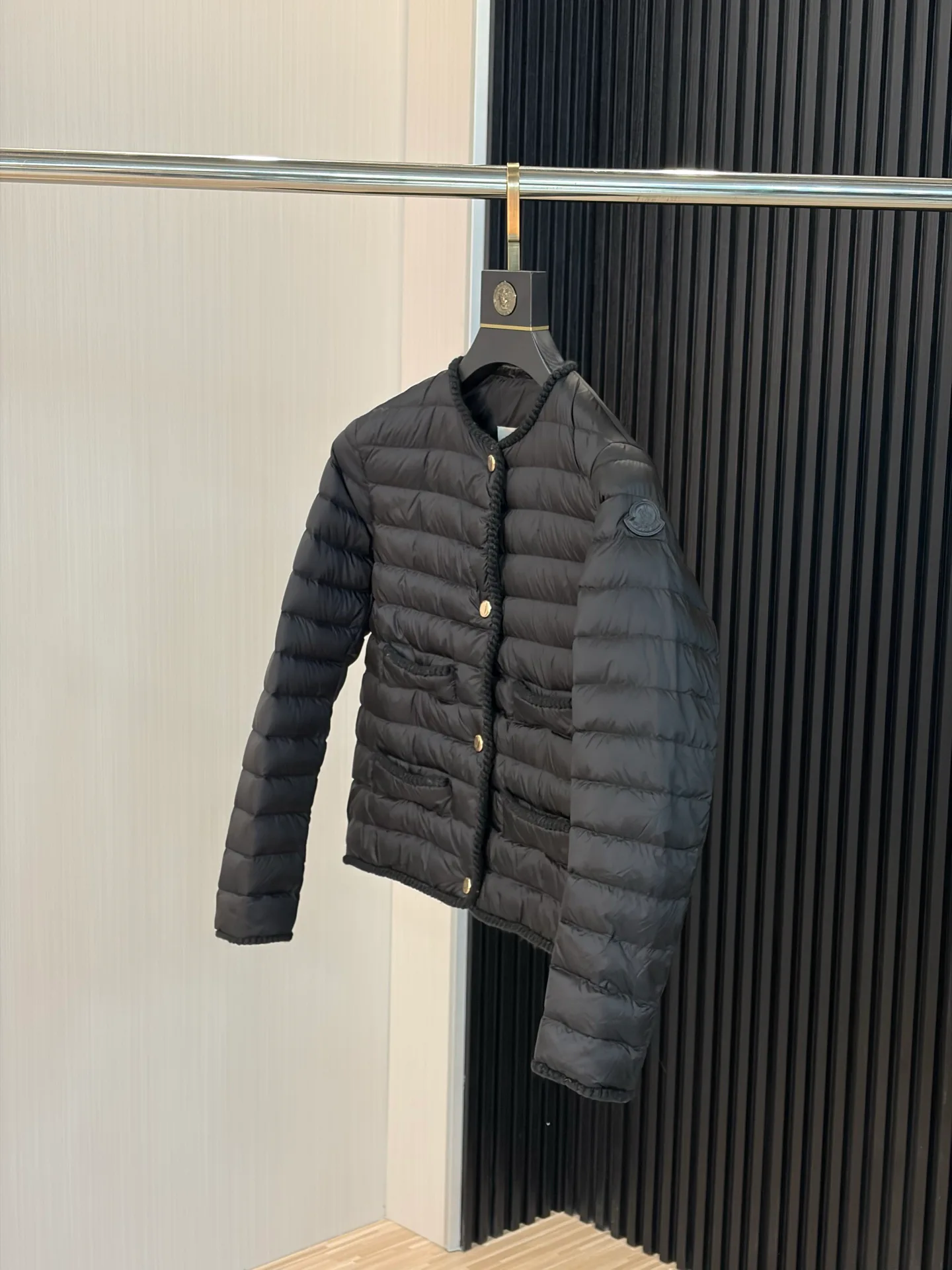 Куртки И Пуховики Женские Moncler 18673355