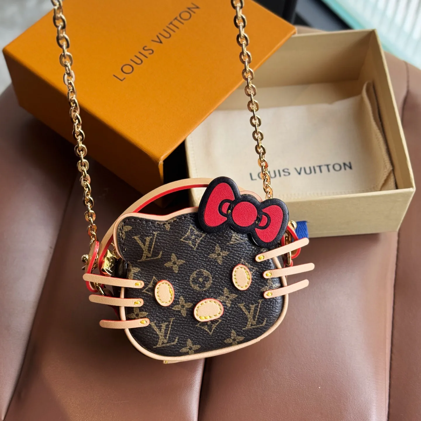 Сумки На Ремне Женские Louis Vuitton 1256000