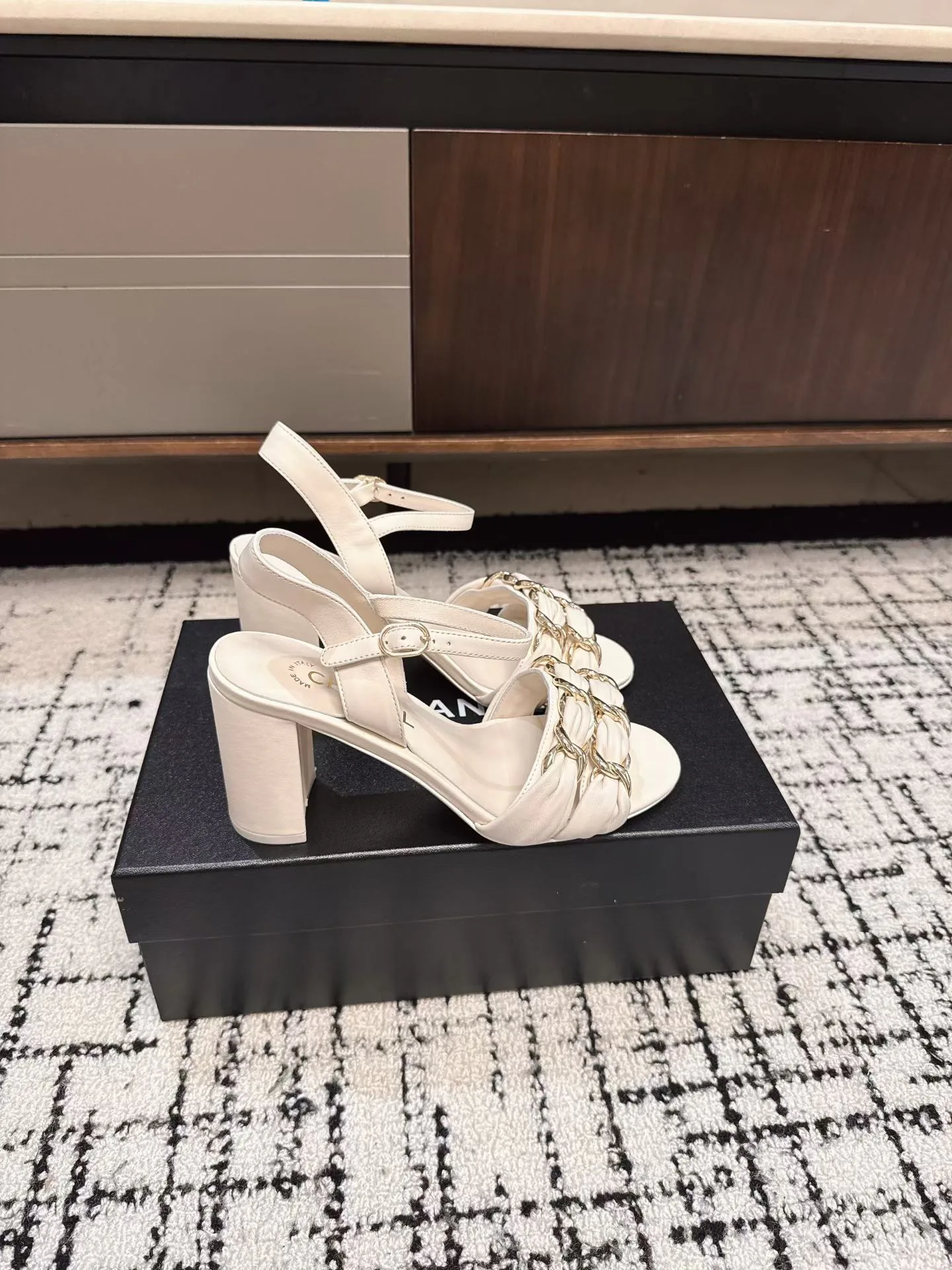 Босоножки Женские Chanel 735993