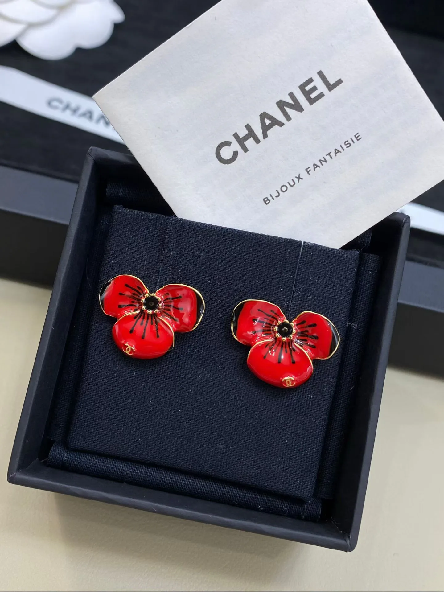Бижутерия Chanel 18122626