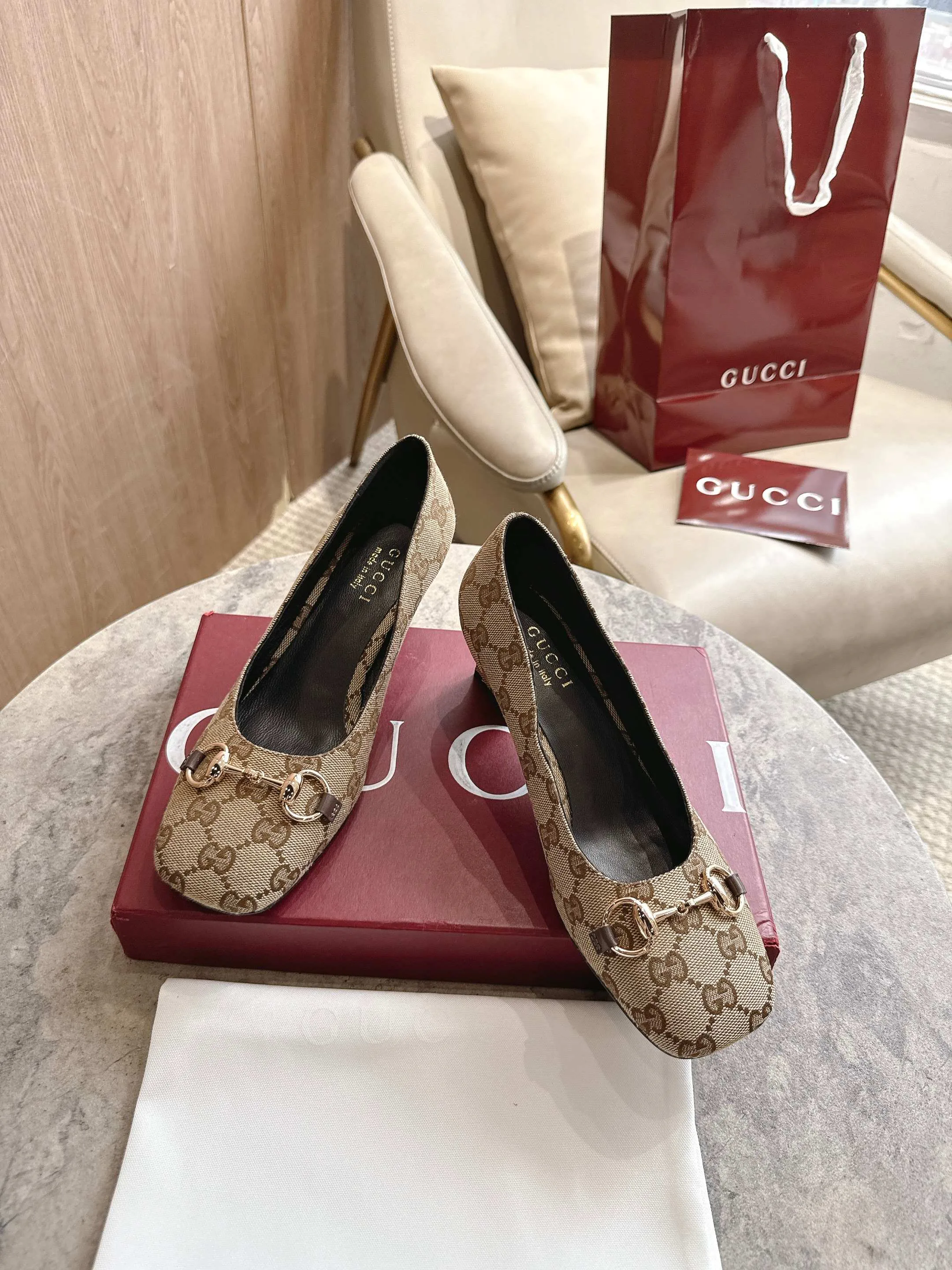 Туфли Женские Gucci 11953592